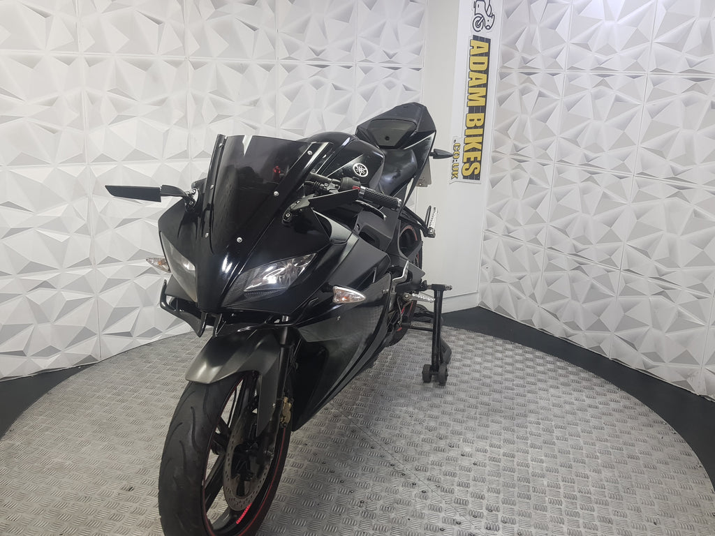 2013 YAMAHA YZF-R125