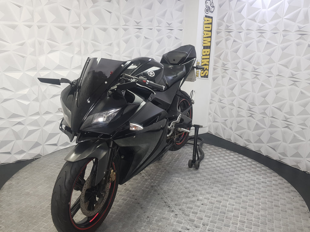 2013 YAMAHA YZF-R125