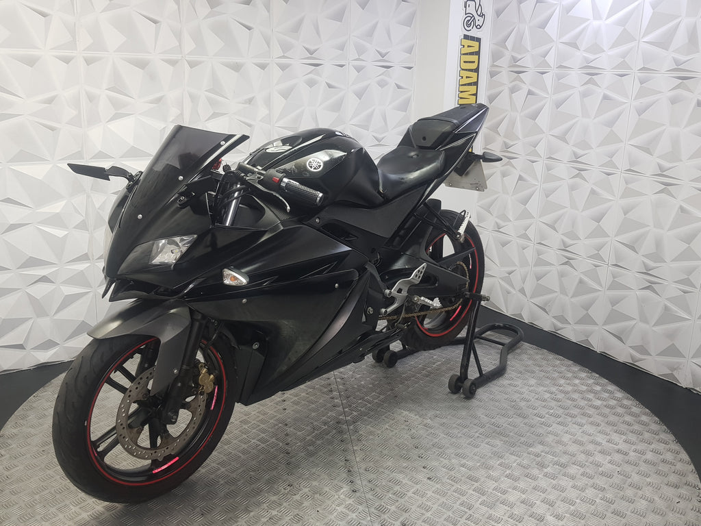 2013 YAMAHA YZF-R125