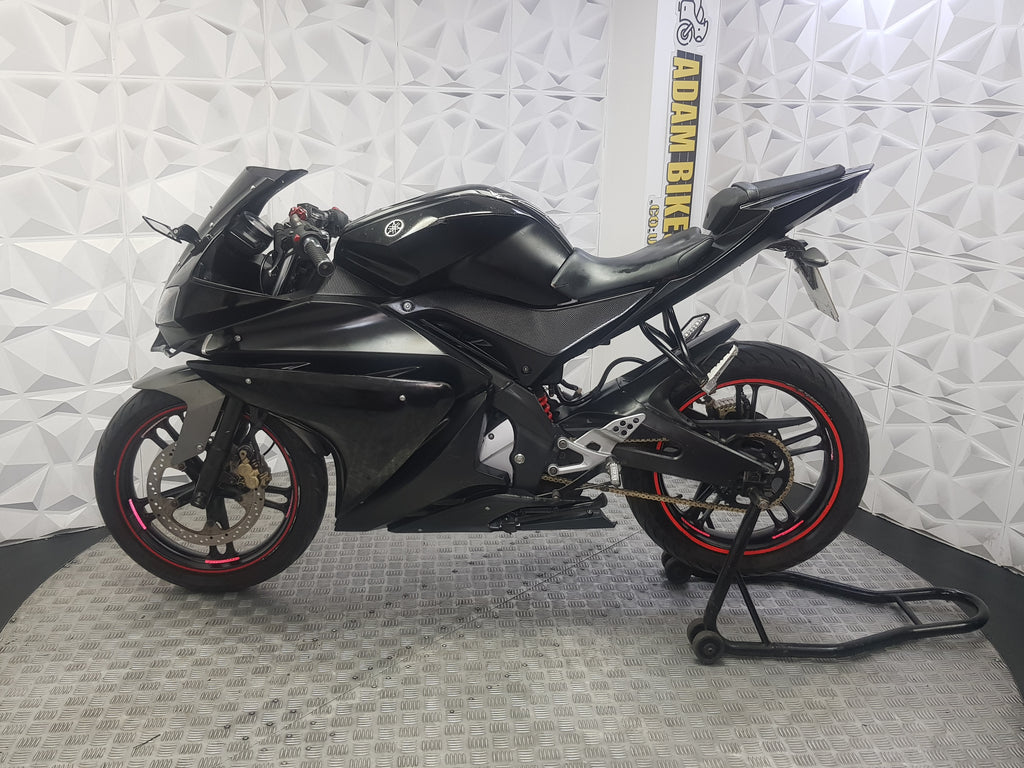 2013 YAMAHA YZF-R125
