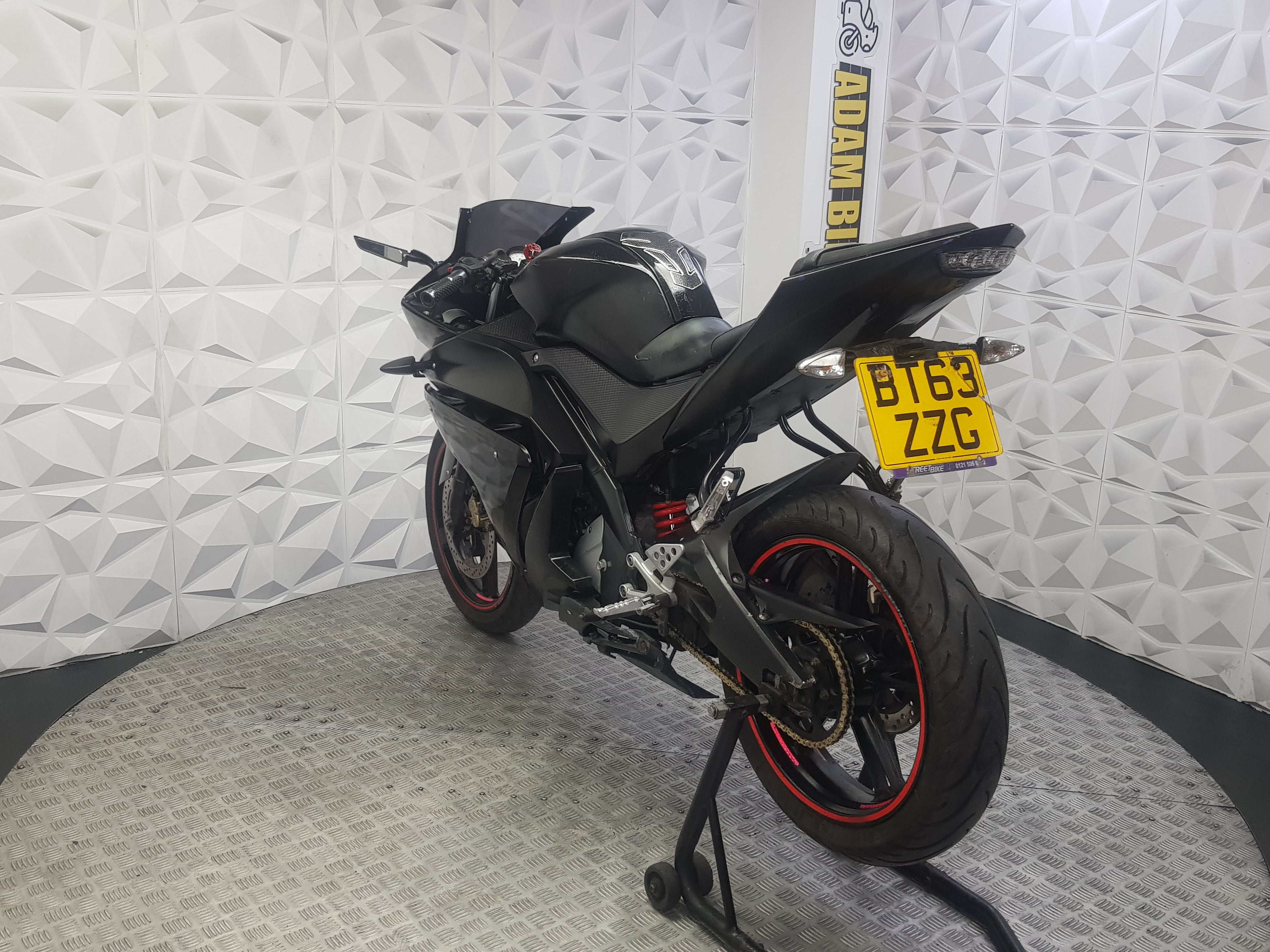 2013 YAMAHA YZF-R125