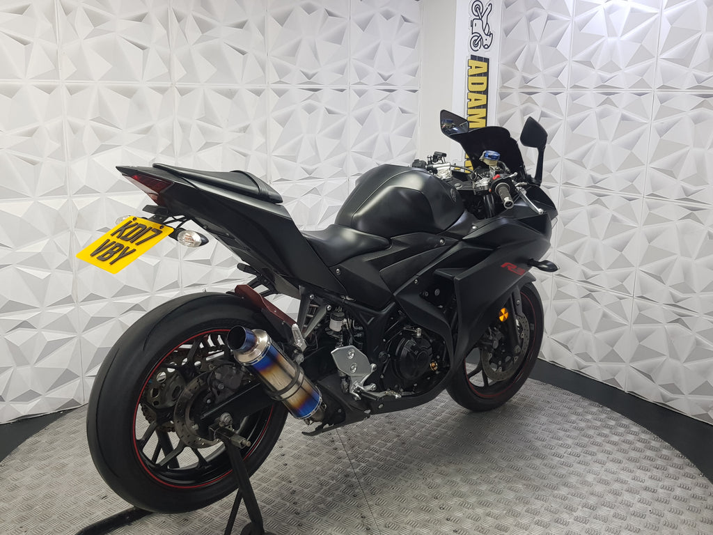 2017  YAMAHA YZF R3