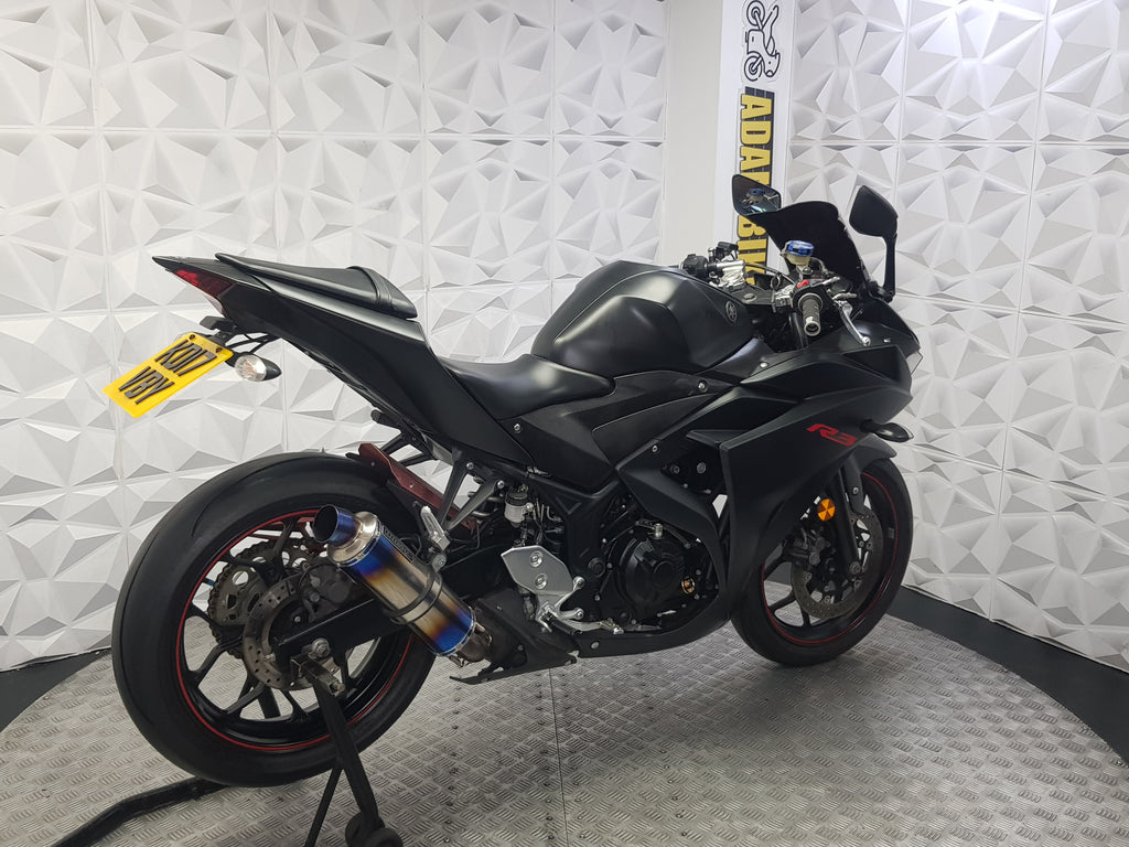 2017  YAMAHA YZF R3