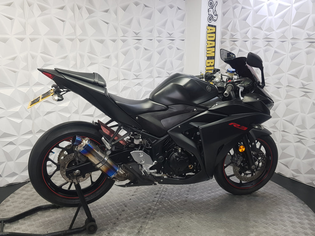 2017  YAMAHA YZF R3