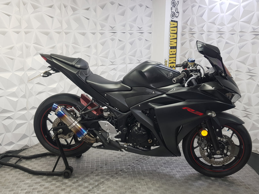 2017  YAMAHA YZF R3