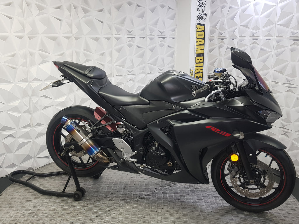 2017  YAMAHA YZF R3