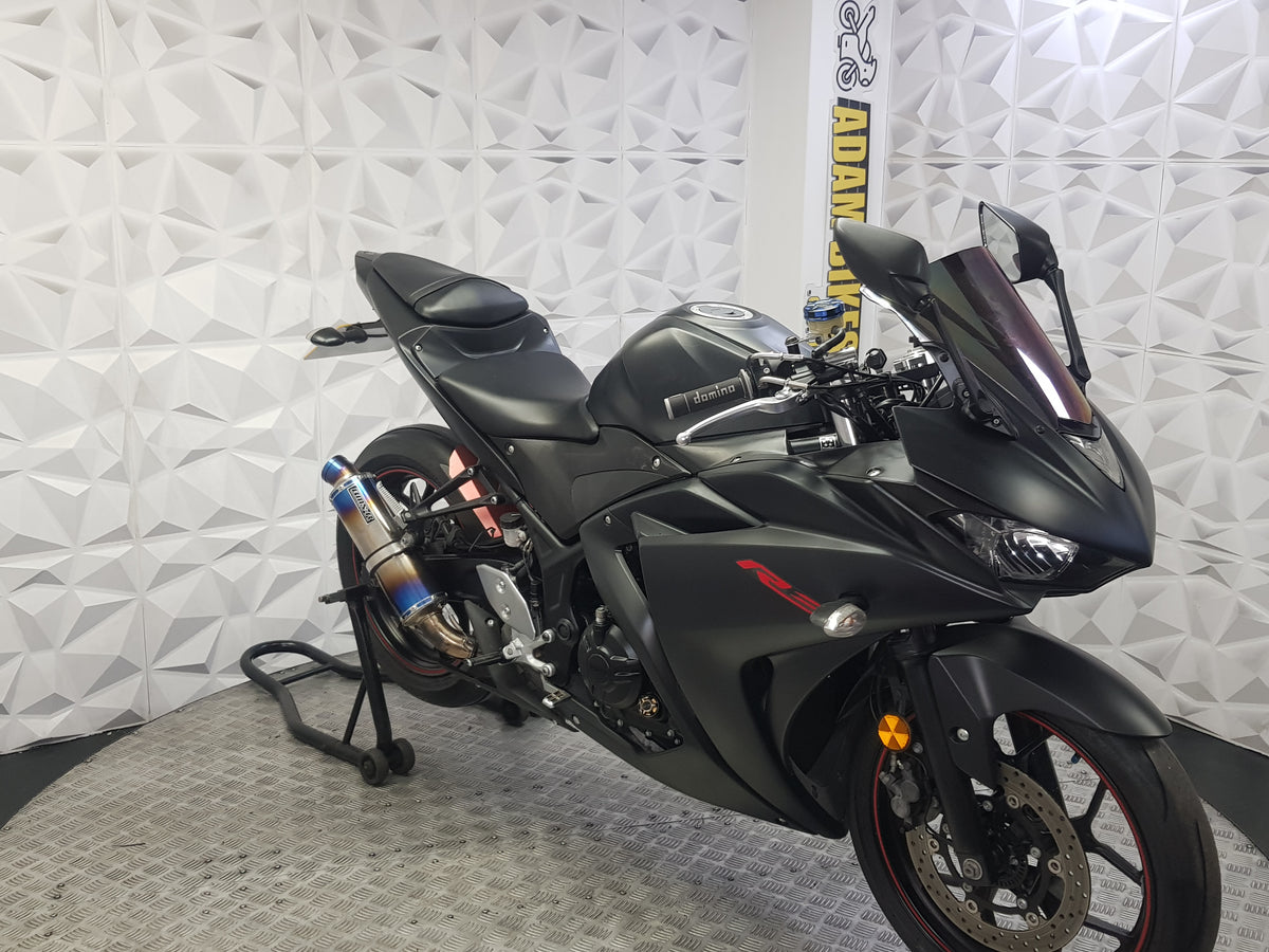 2017 Yamaha R3