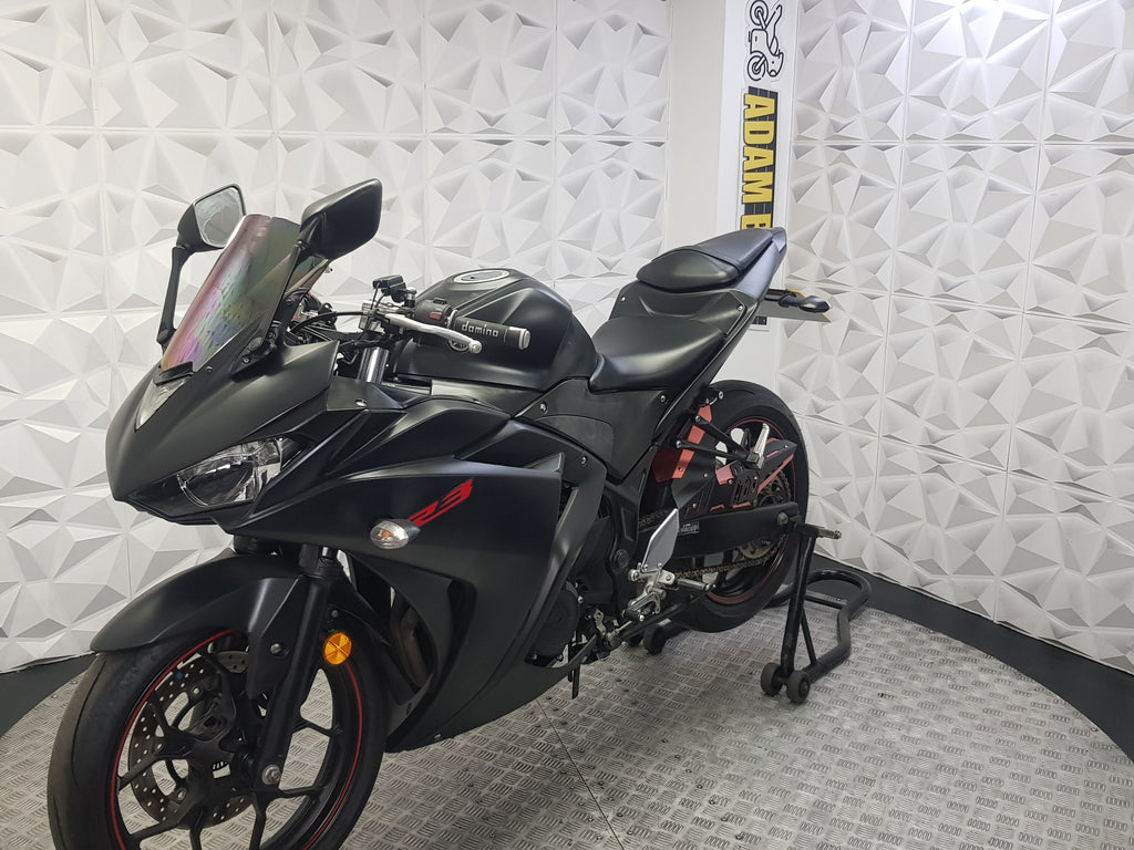 2017  YAMAHA YZF R3