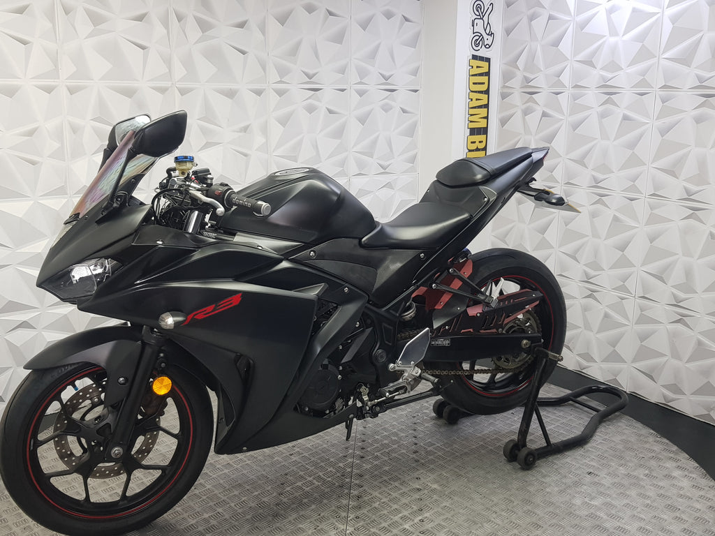 2017  YAMAHA YZF R3