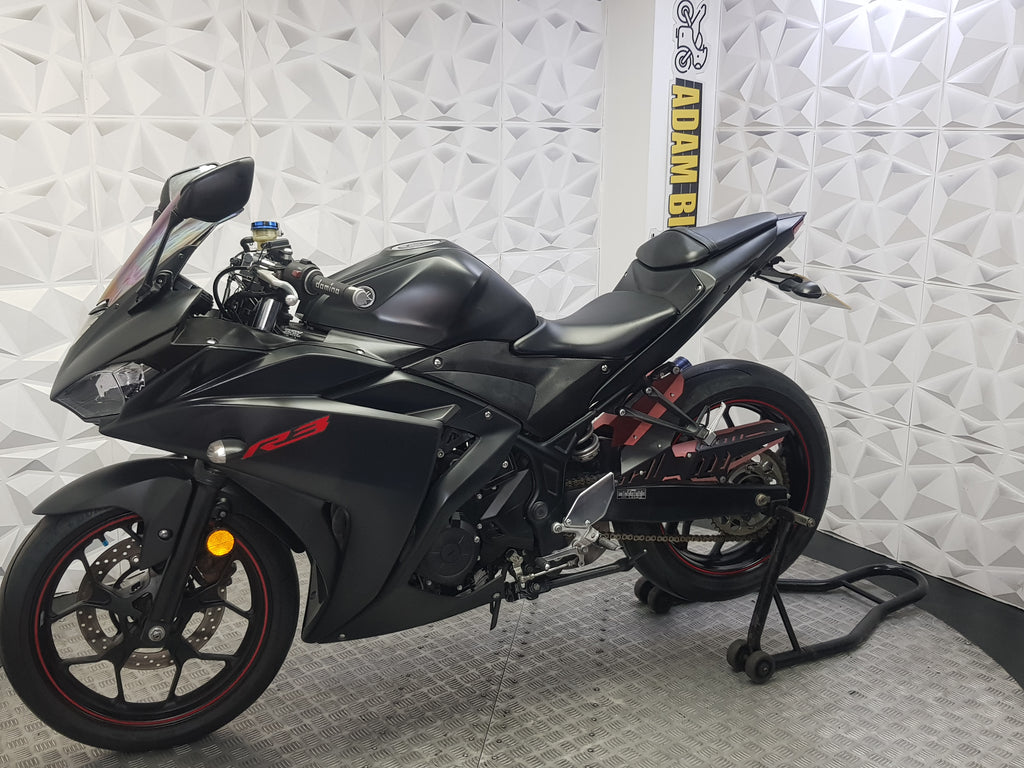 2017  YAMAHA YZF R3