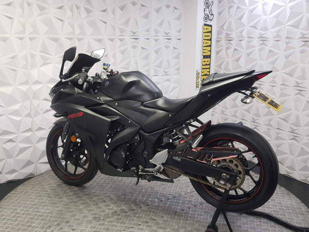2017  YAMAHA YZF R3