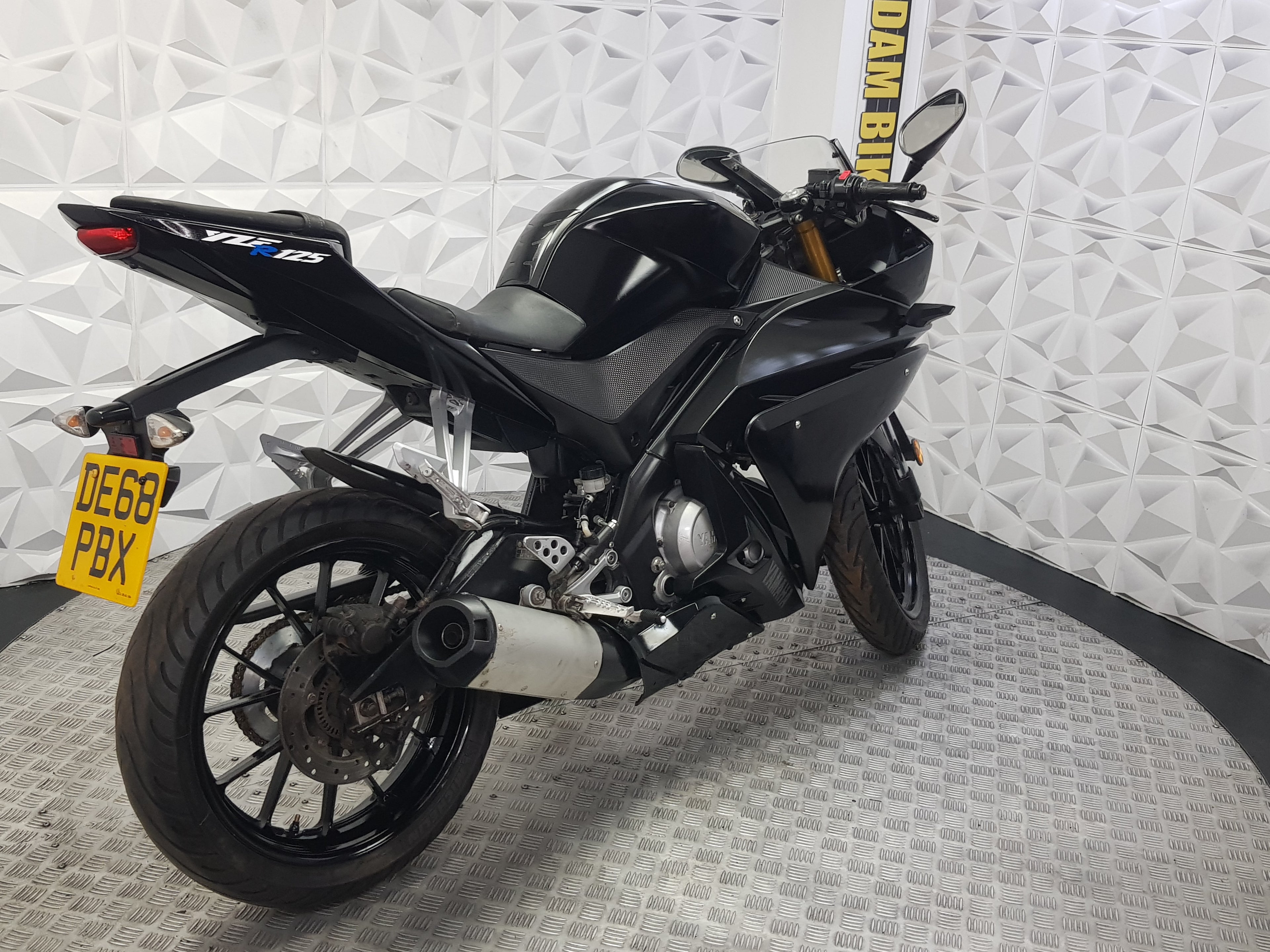 2018 YAMAHA YZF-R 125