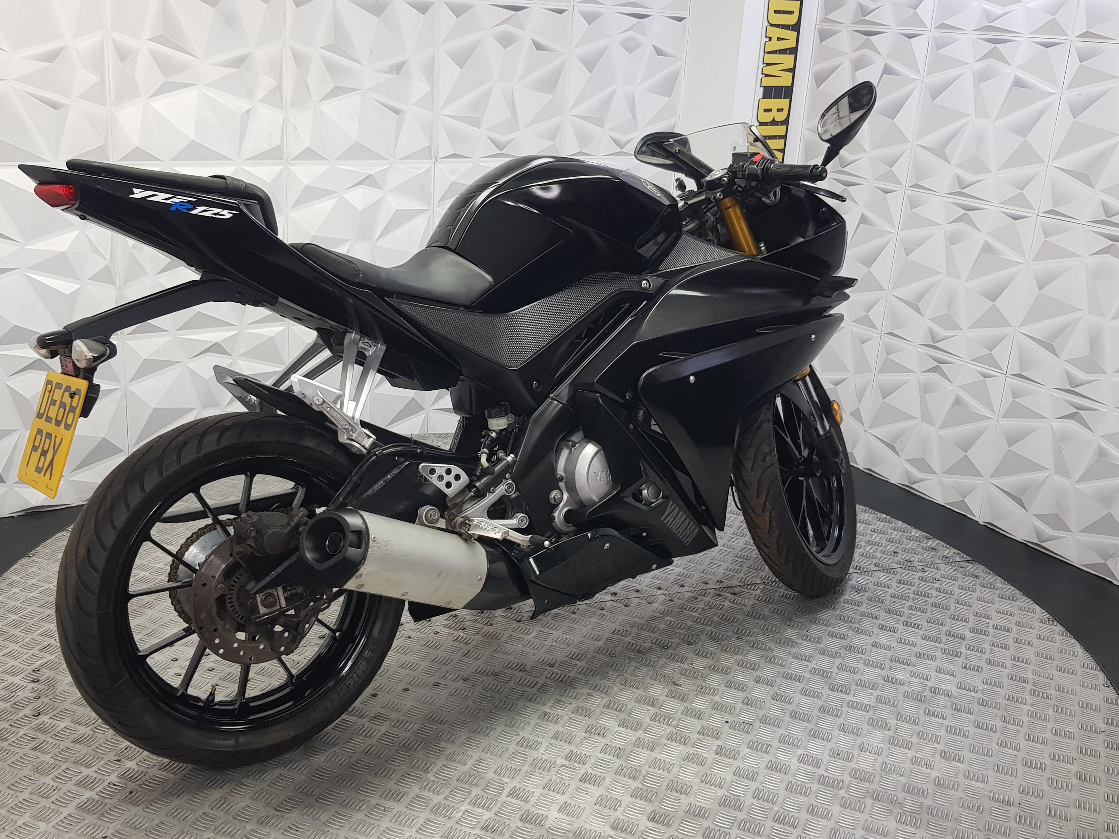 2018 YAMAHA YZF-R 125