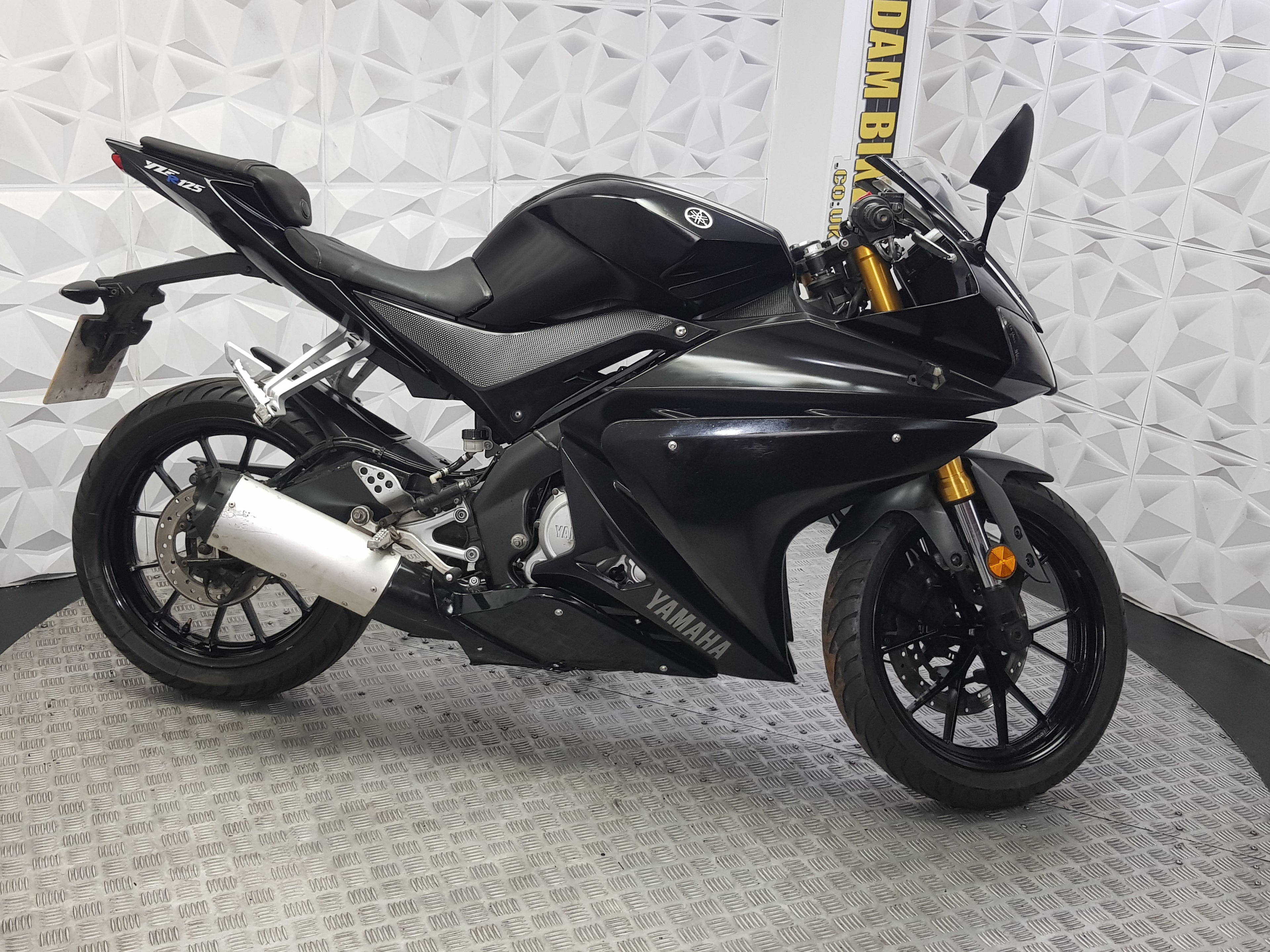 2018 YAMAHA YZF-R 125