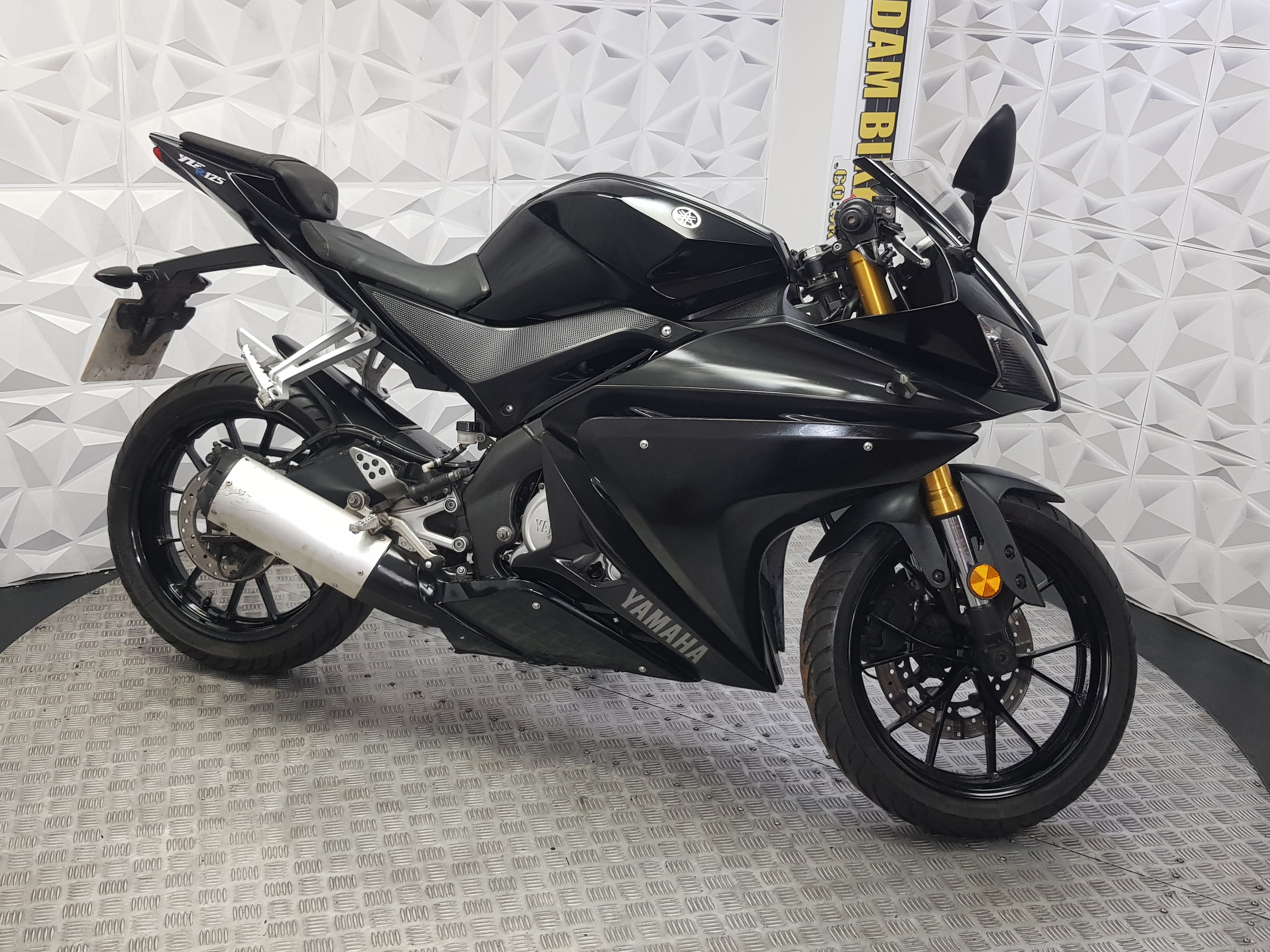 2018 YAMAHA YZF-R 125