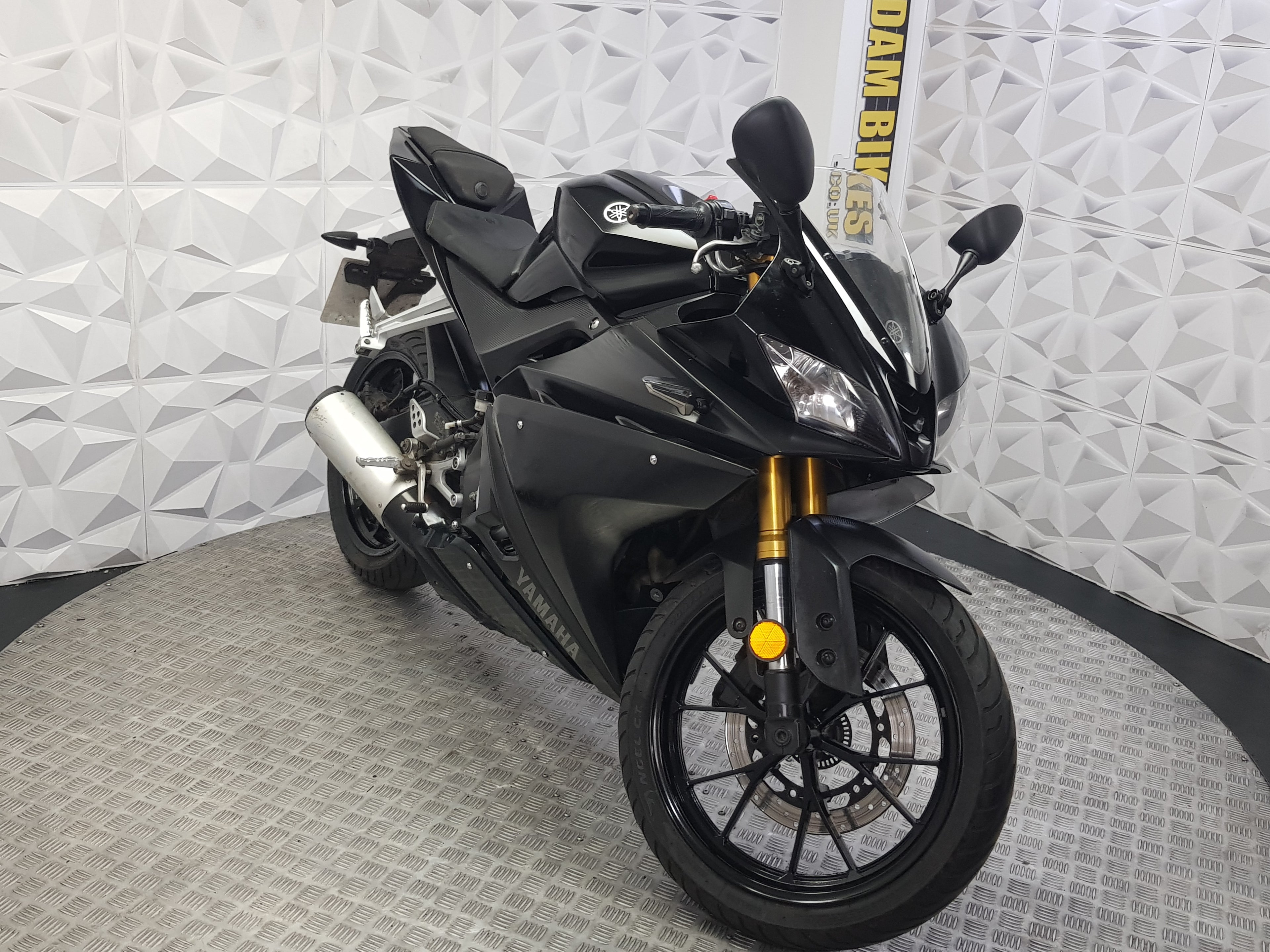 2018 YAMAHA YZF-R 125