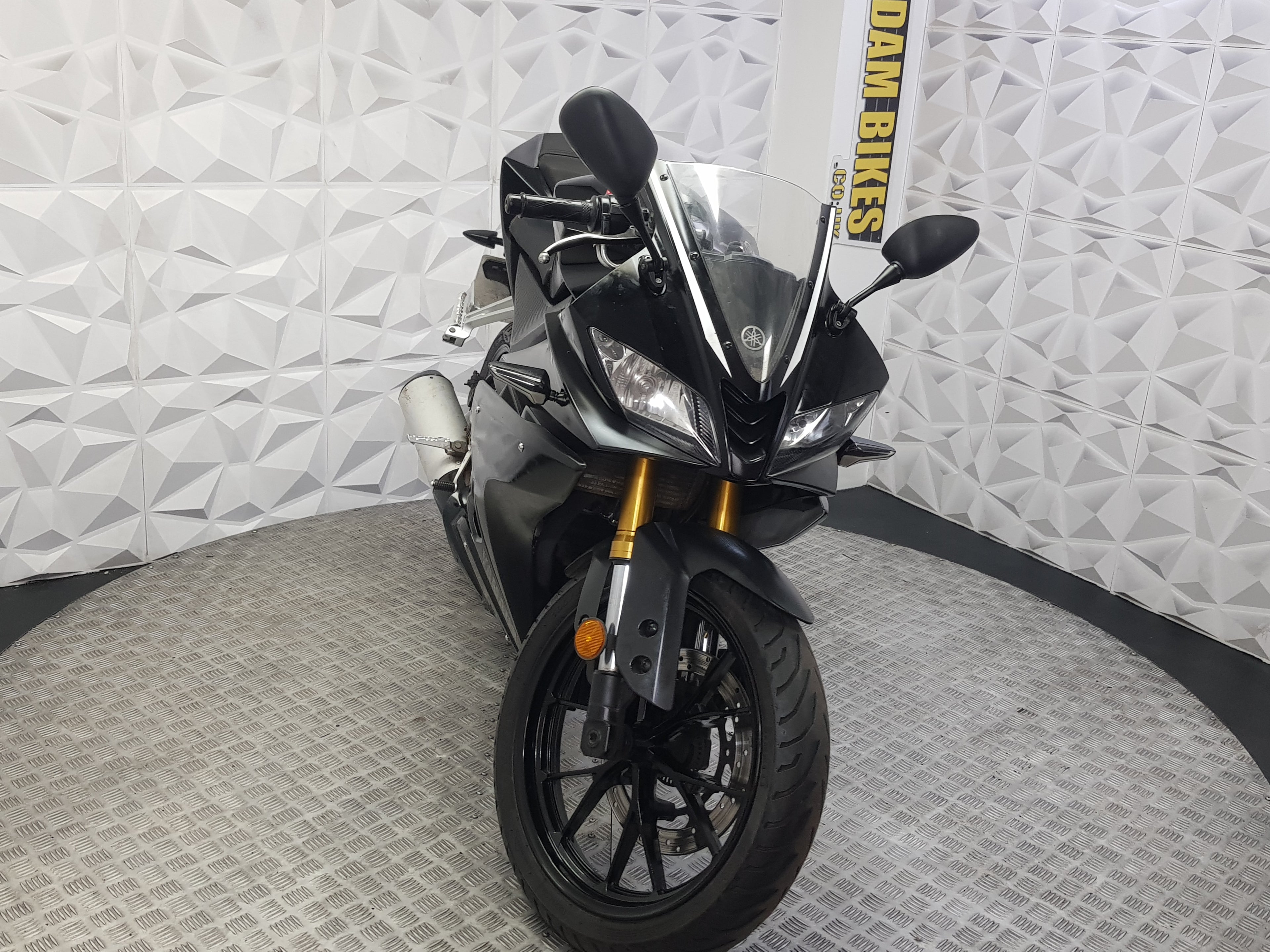 2018 YAMAHA YZF-R 125