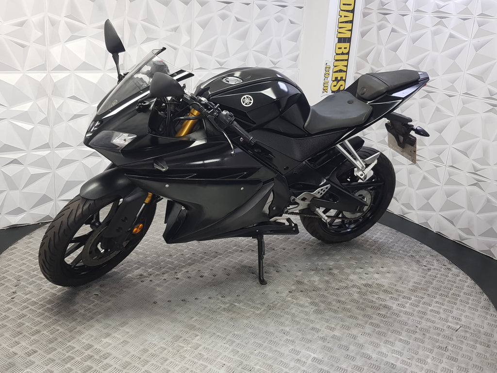 2018 YAMAHA YZF-R 125
