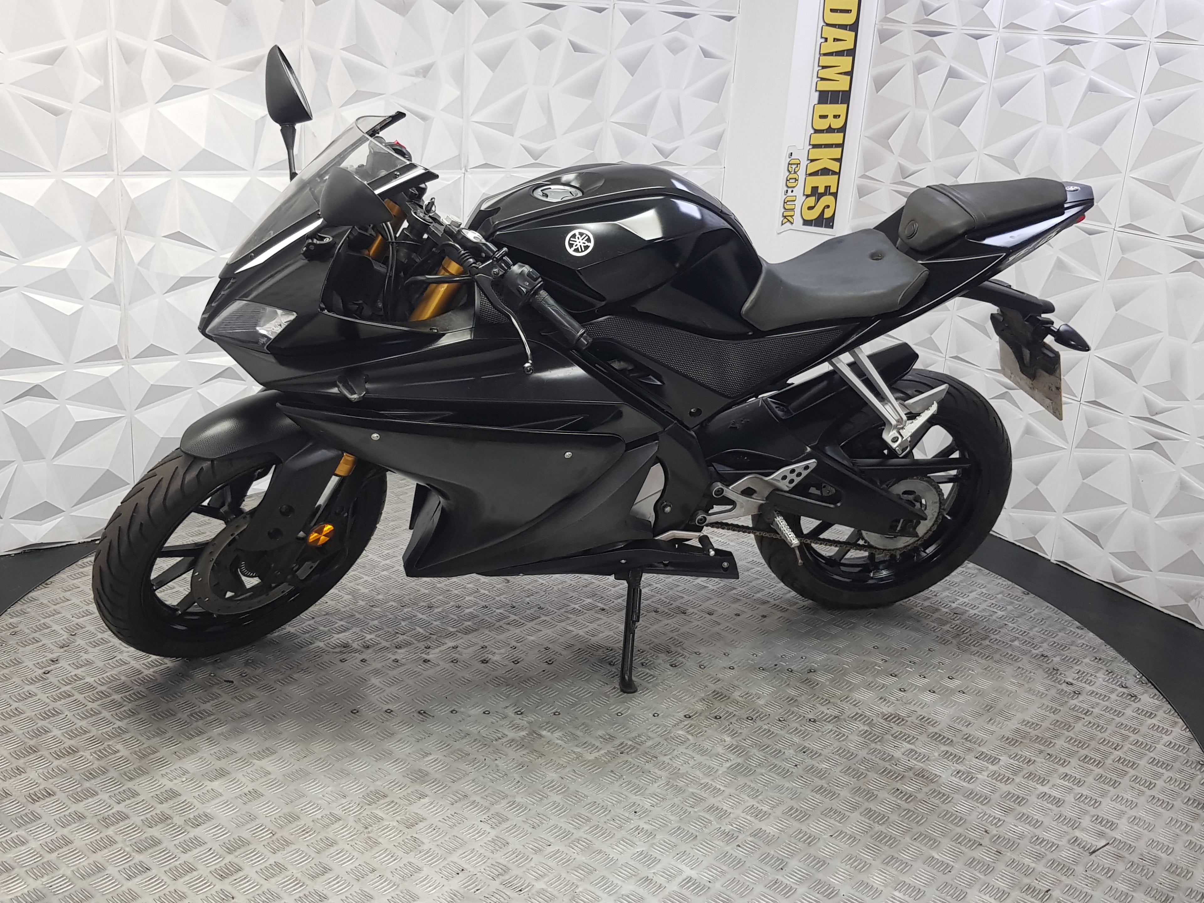 2018 YAMAHA YZF-R 125