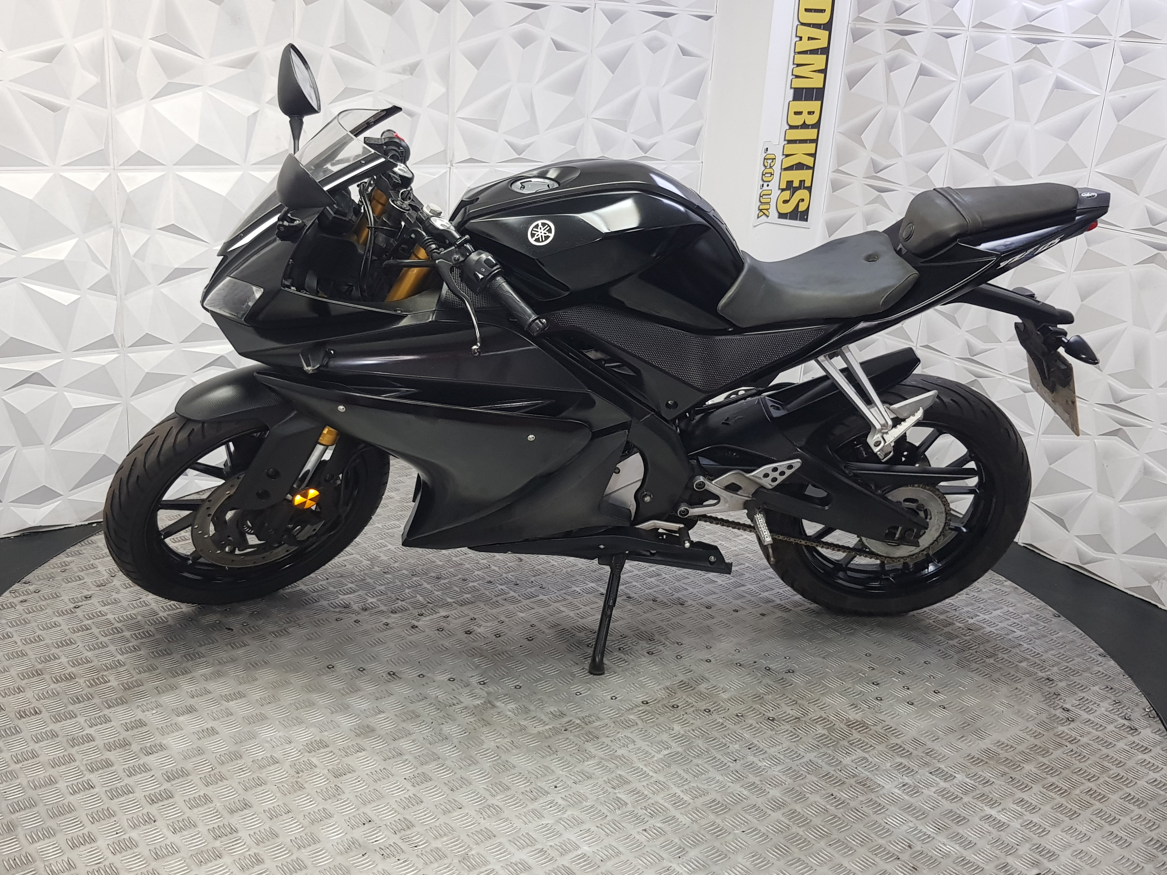 2018 YAMAHA YZF-R 125