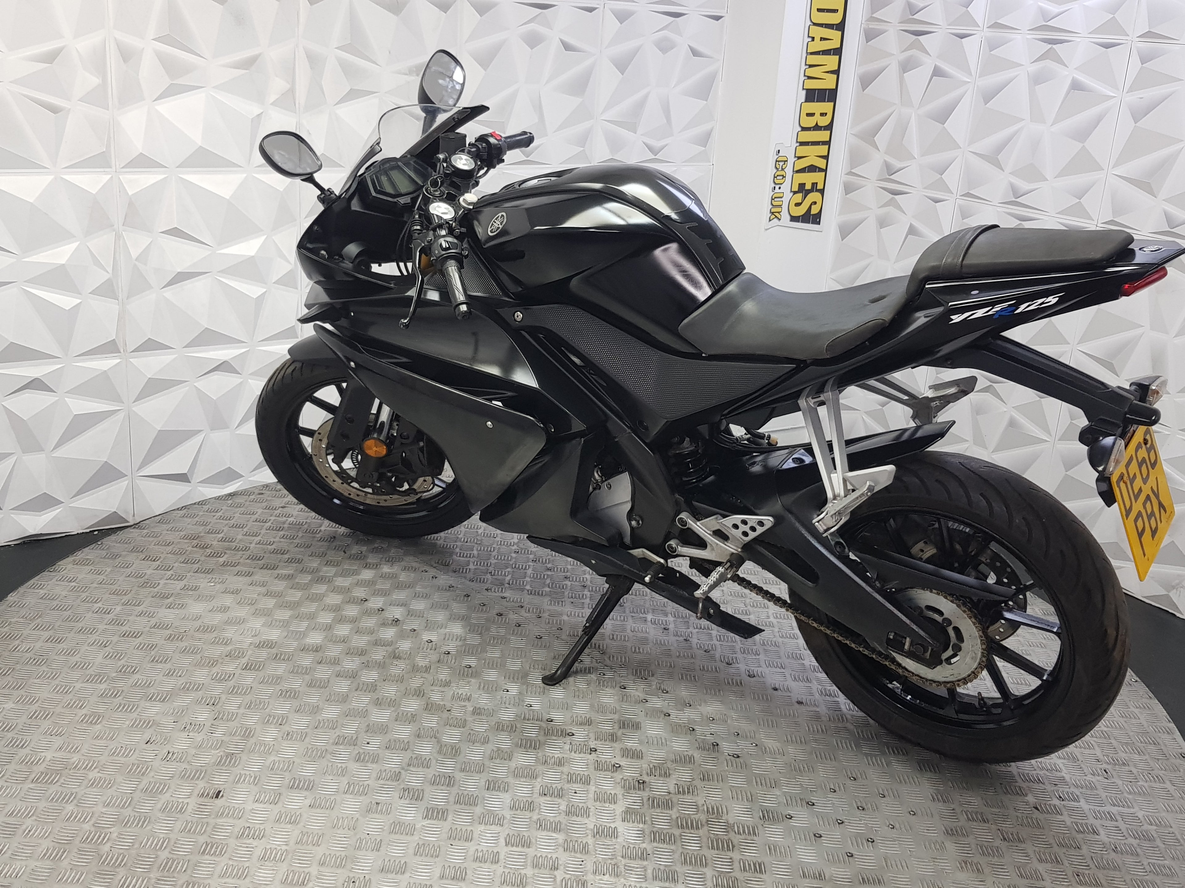2018 YAMAHA YZF-R 125