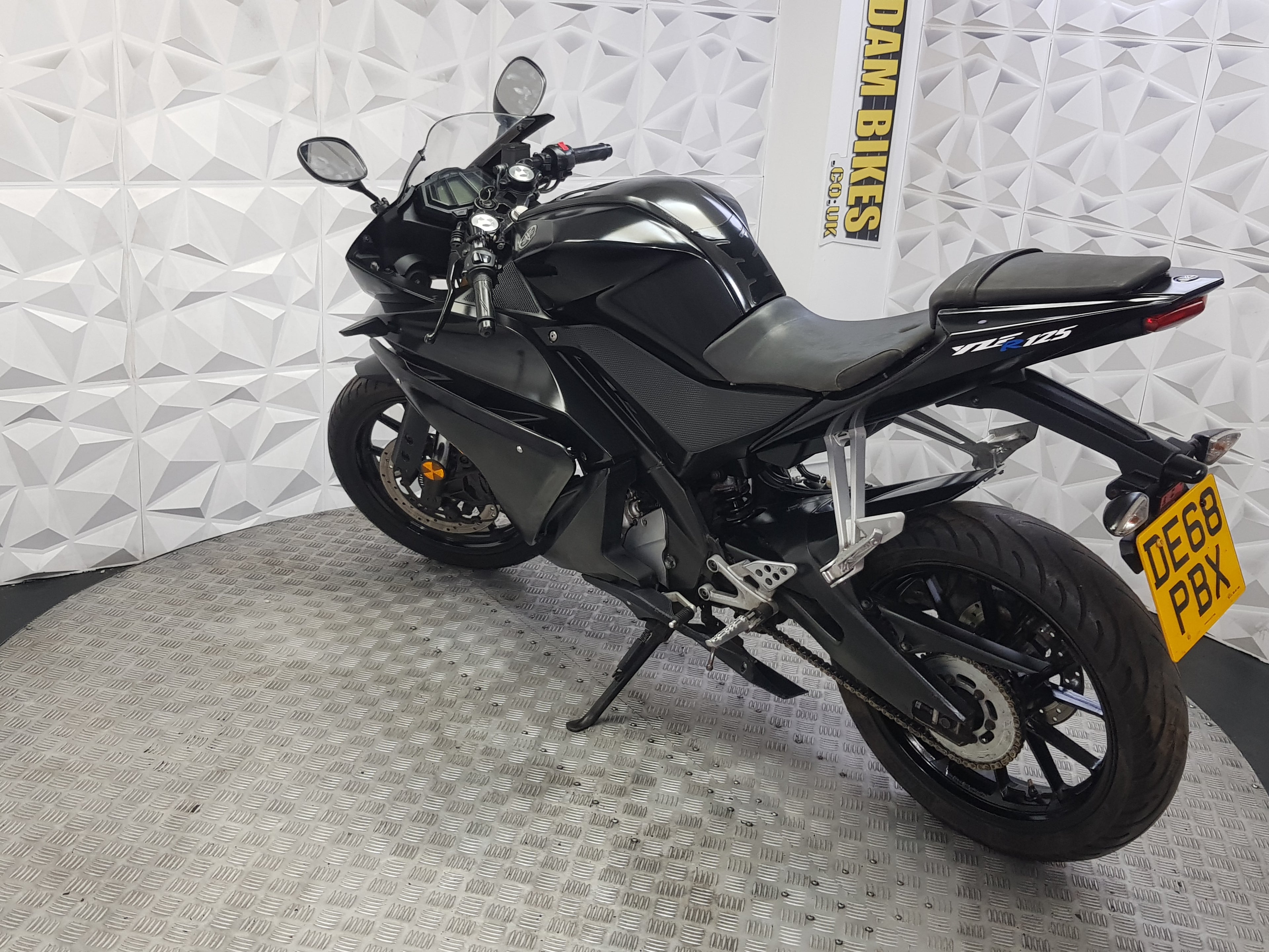2018 YAMAHA YZF-R 125