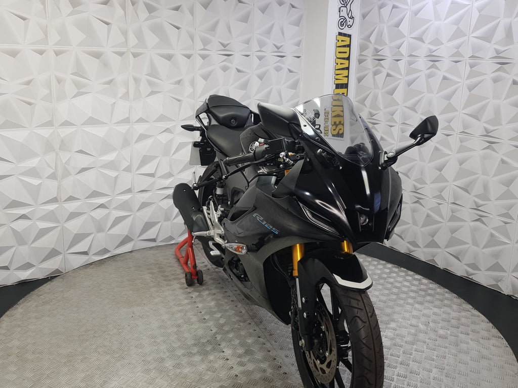 2025 YAMAHA YZF-R 125 ABS