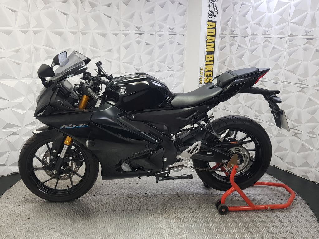 2025 YAMAHA YZF-R 125 ABS