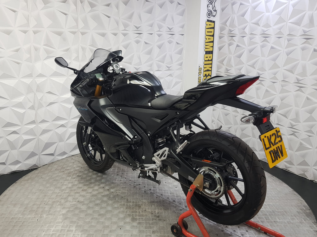 2025 YAMAHA YZF-R 125 ABS