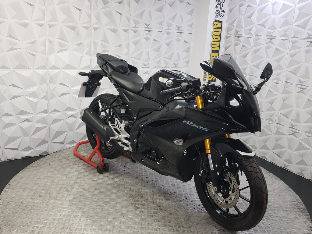 2025 YAMAHA YZF R125 ABS