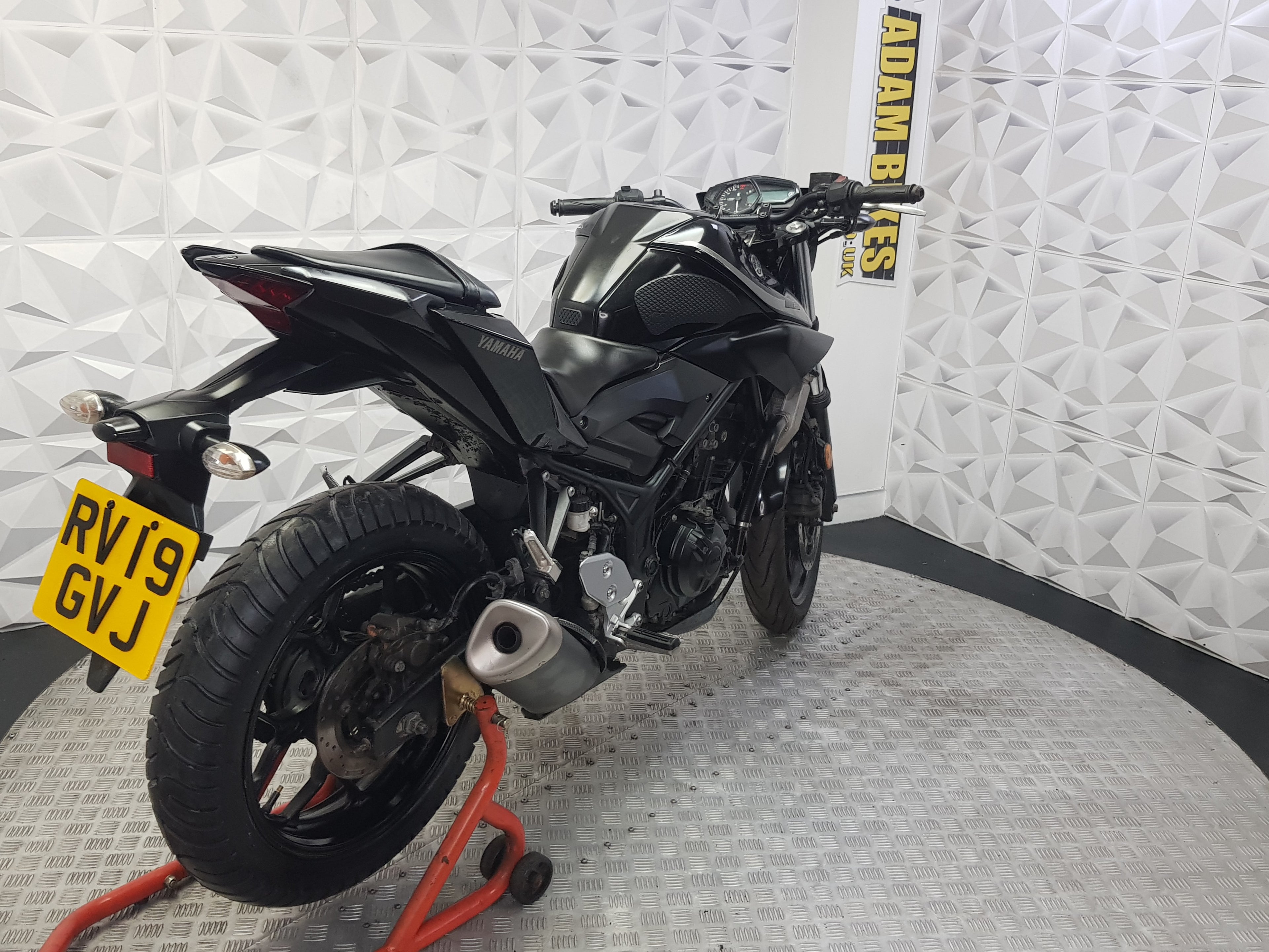 2019 YAMAHA MT-03 ABS