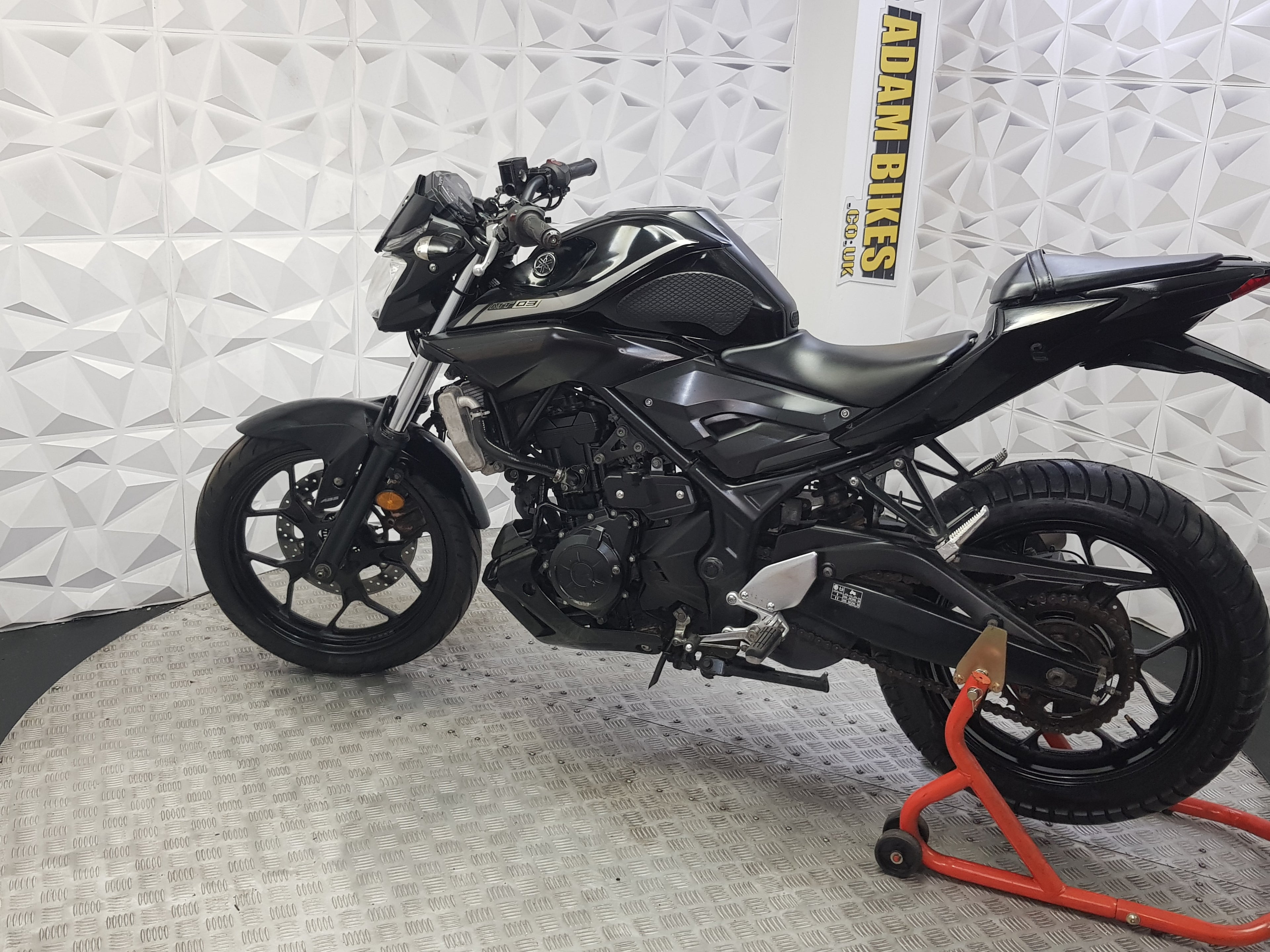 2019 YAMAHA MT-03 ABS