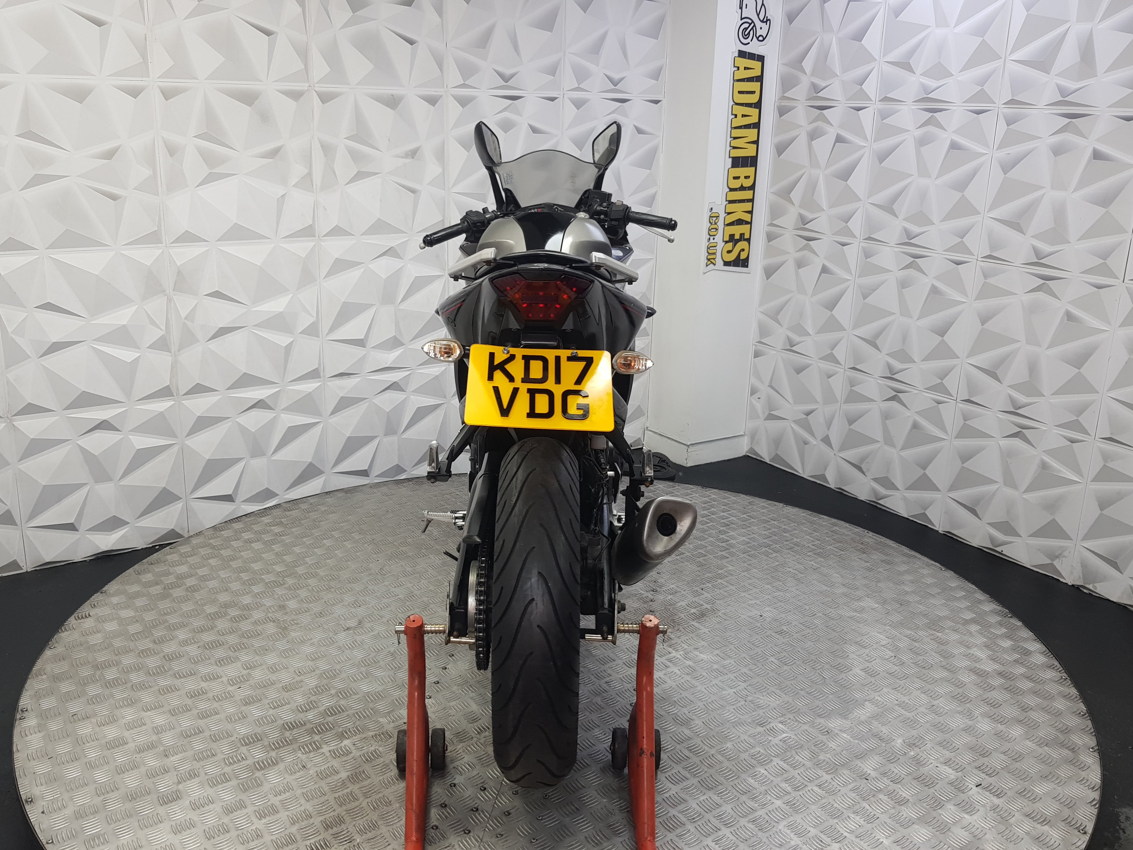 2017 YAMAHA R3 ABS