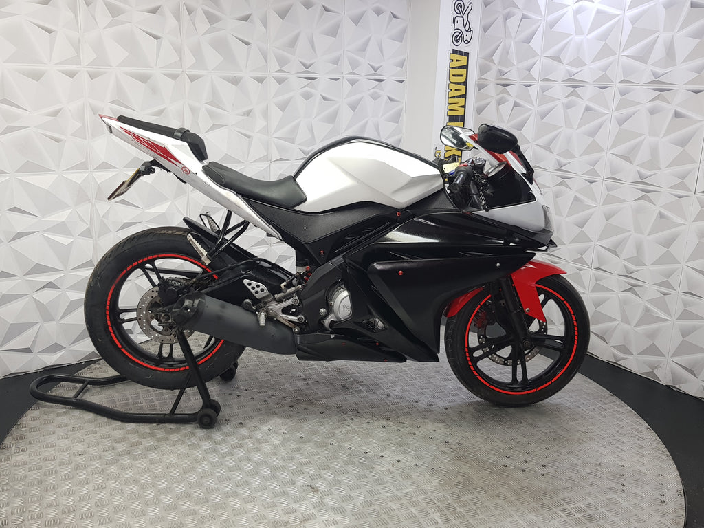 2013 YAMAHA YZF R125