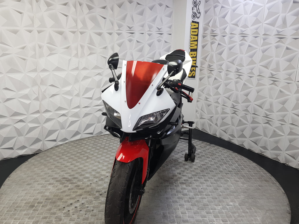 2013 YAMAHA YZF R125