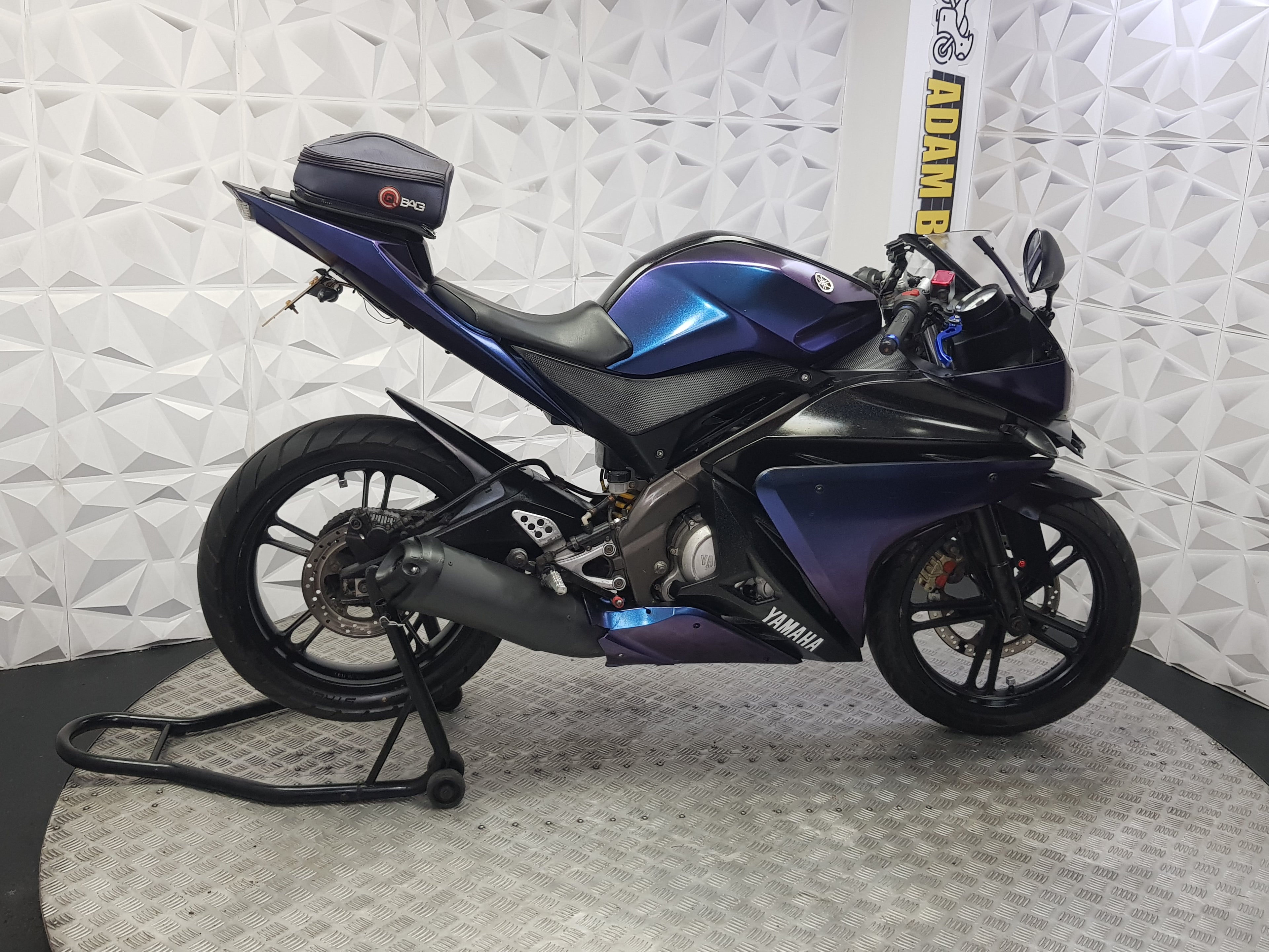 2011 YAMAHA YZFR125