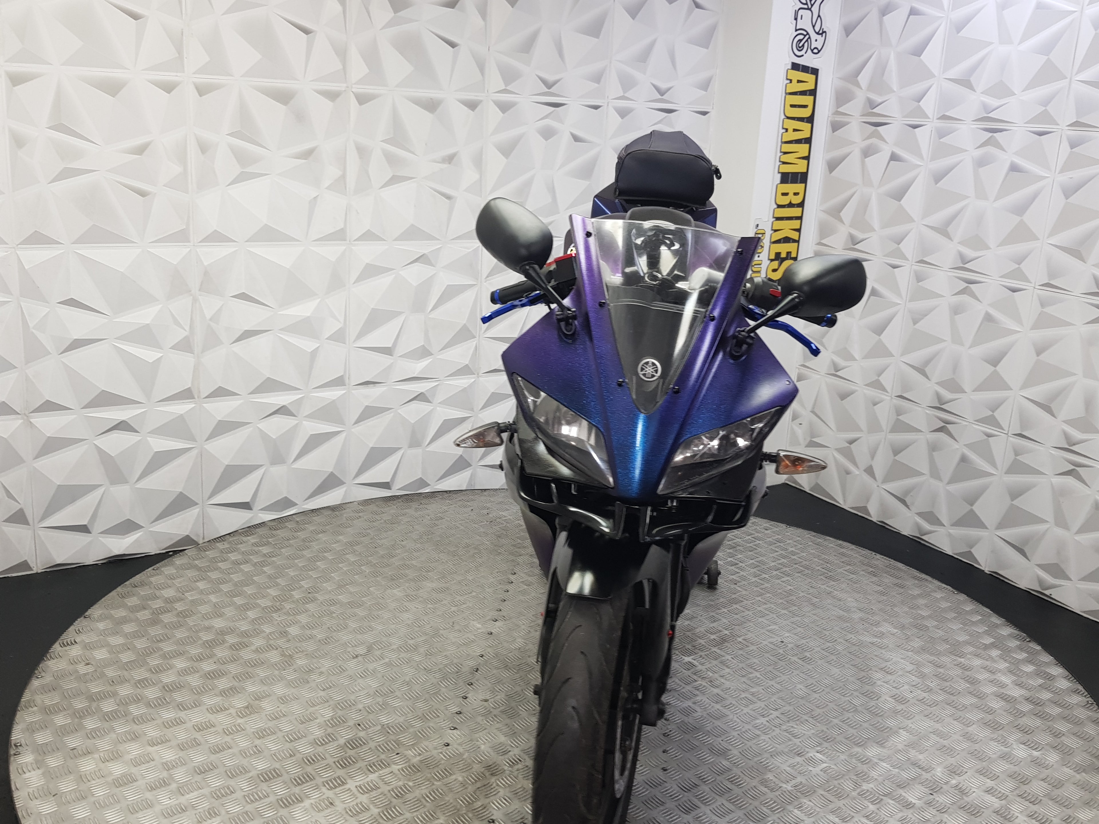 2011 YAMAHA YZFR125