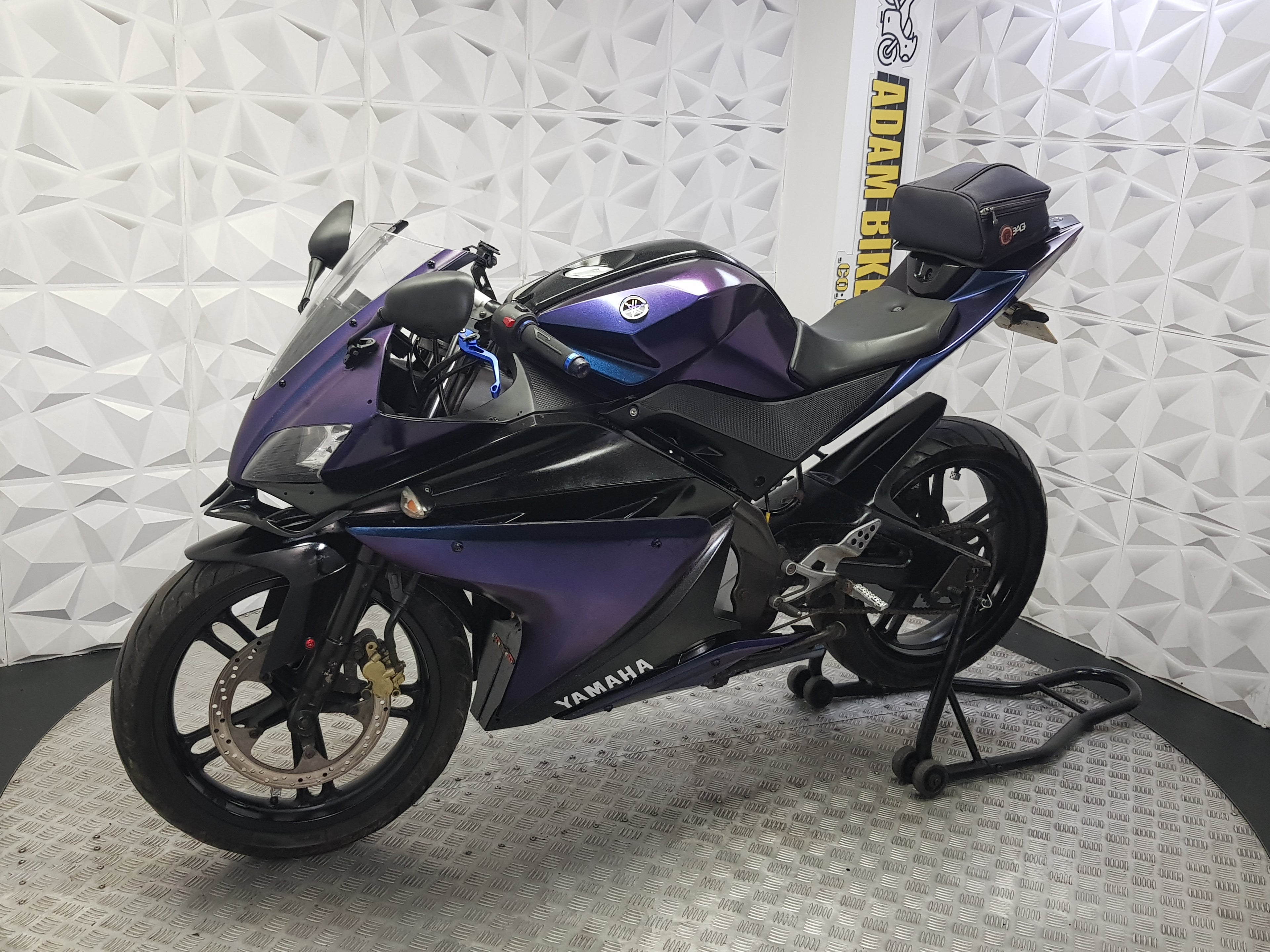 2011 YAMAHA YZFR125