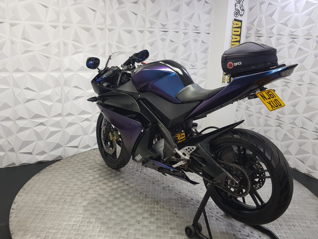 2011 YAMAHA YZFR125