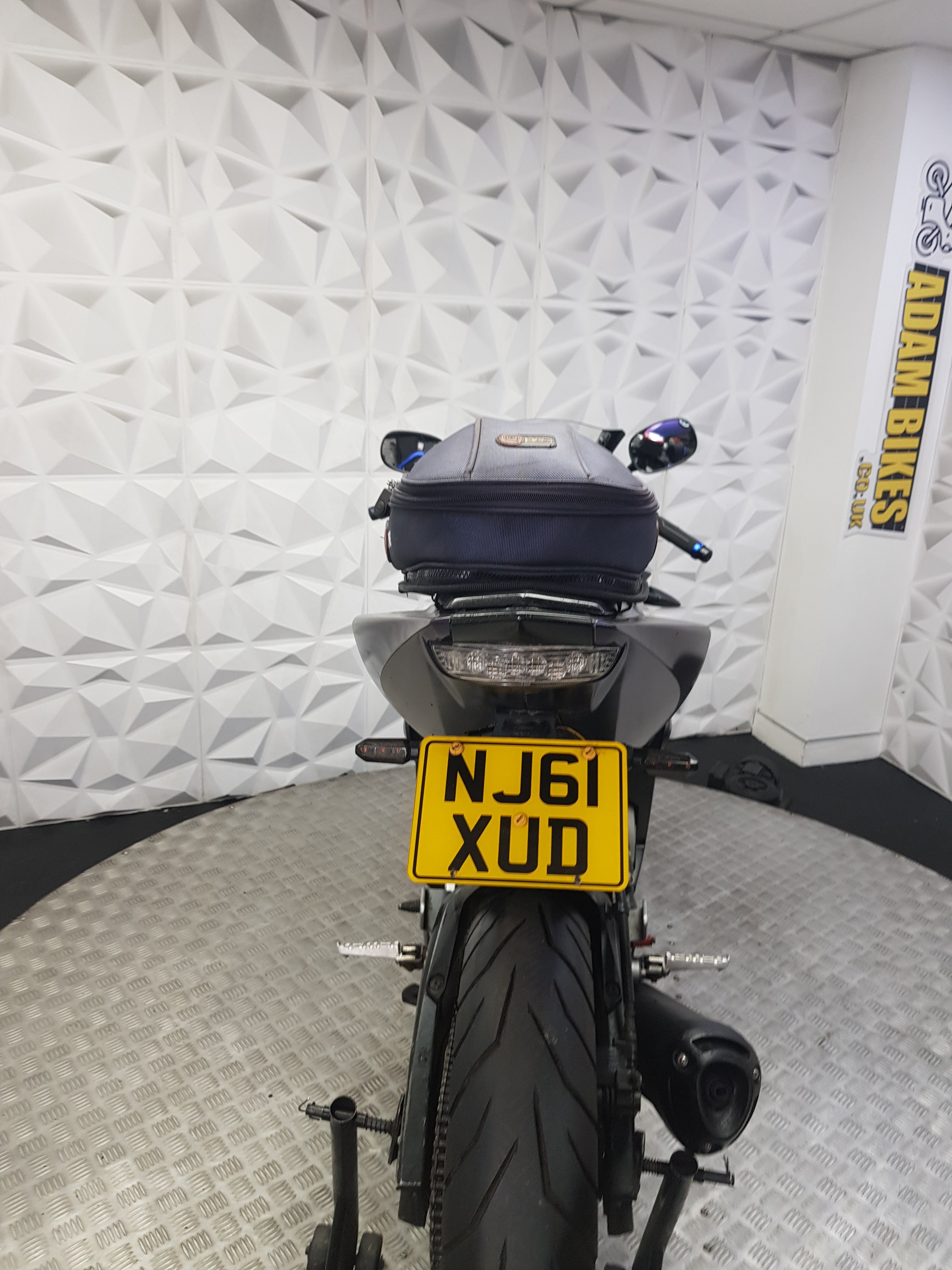 2011 YAMAHA YZFR125