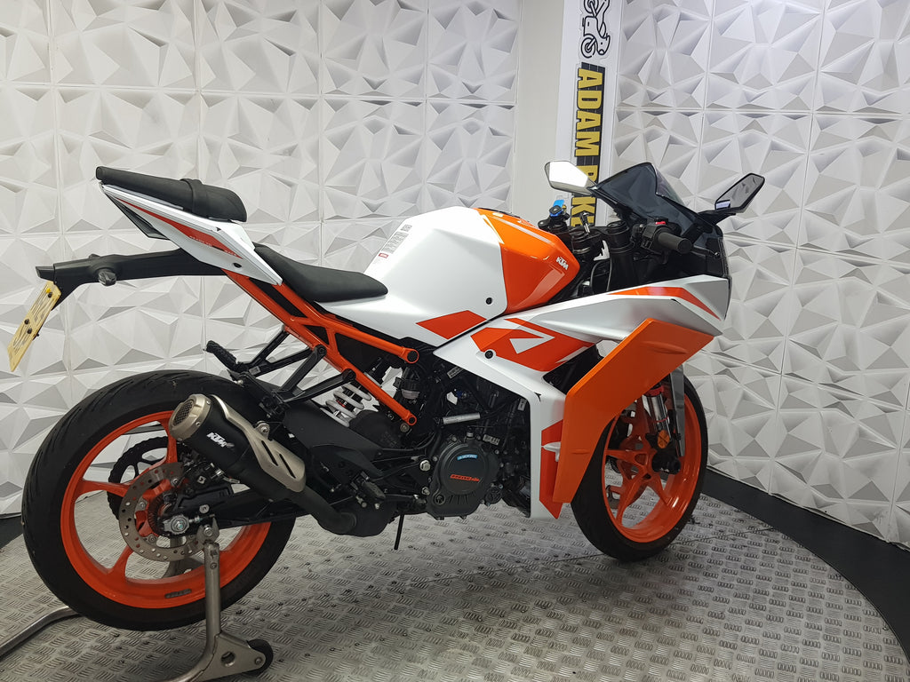 2024 KTM RC125