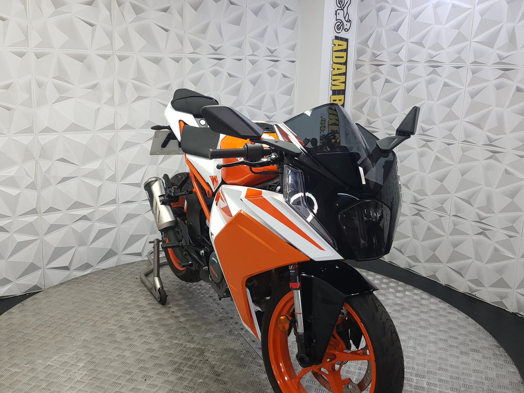 2024 KTM RC125