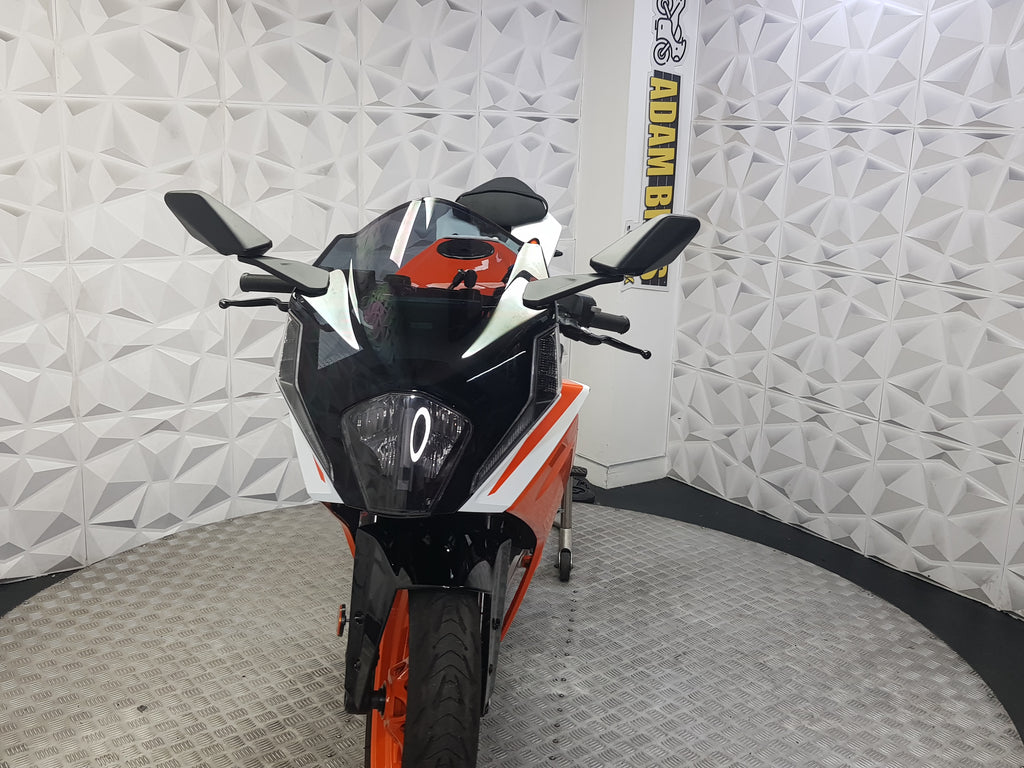 2024 KTM RC125