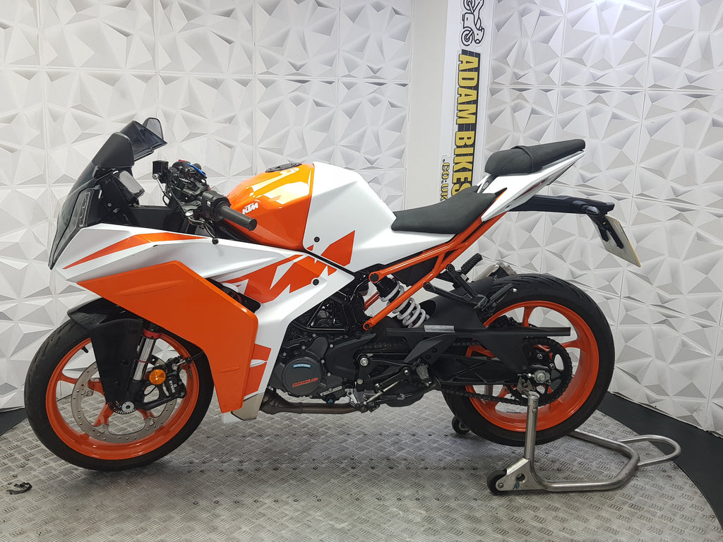 2024 KTM RC125