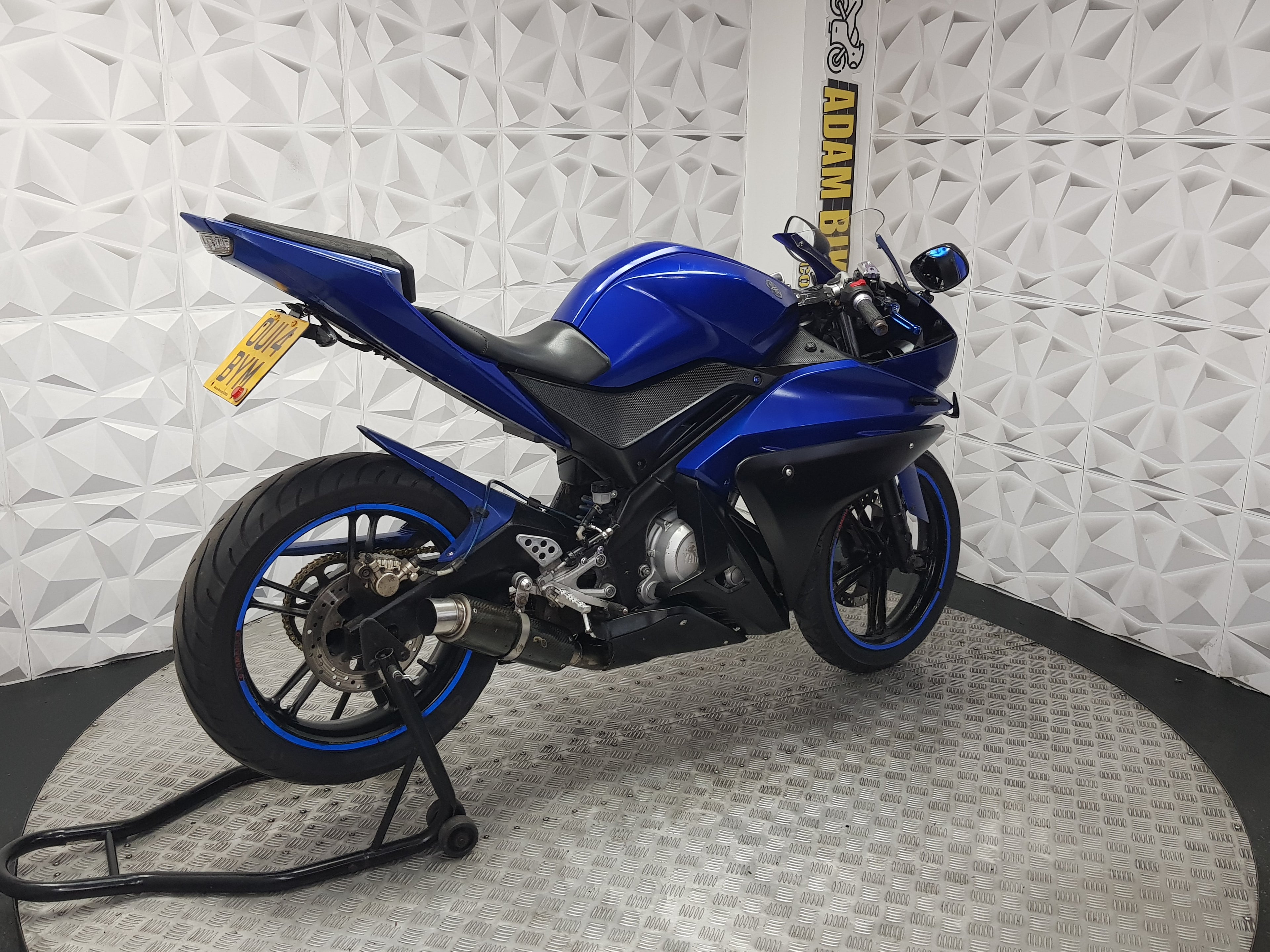 2014 YAMAHA YZF R125
