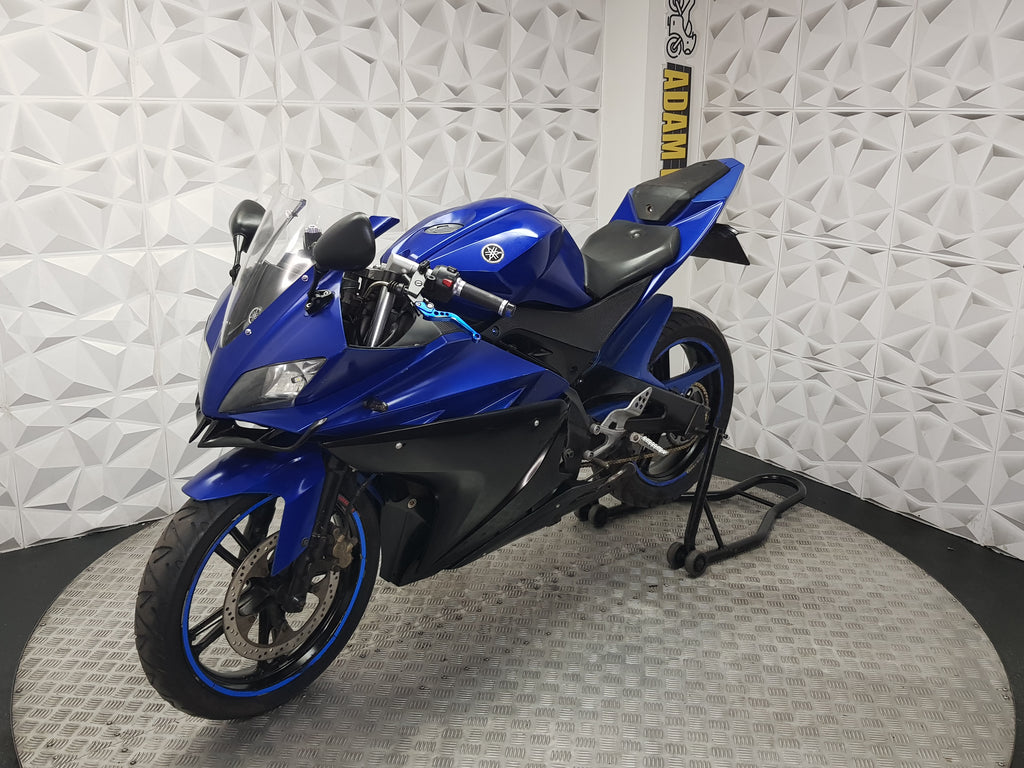 2014 YAMAHA YZF R125