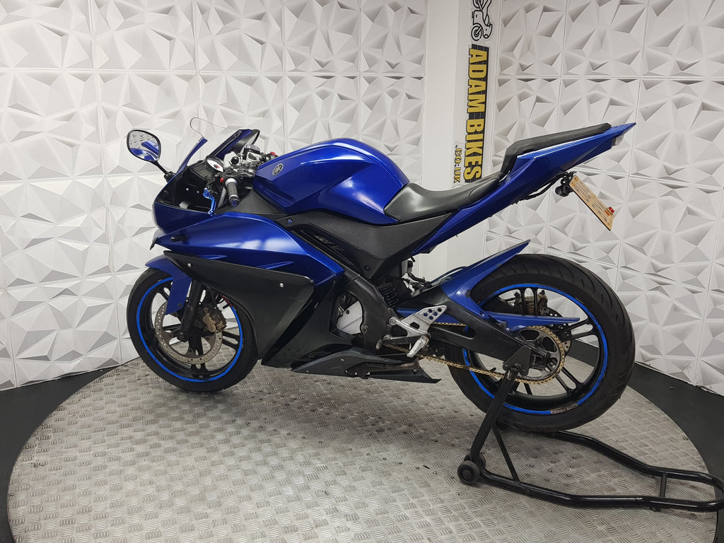 2014 YAMAHA YZF R125