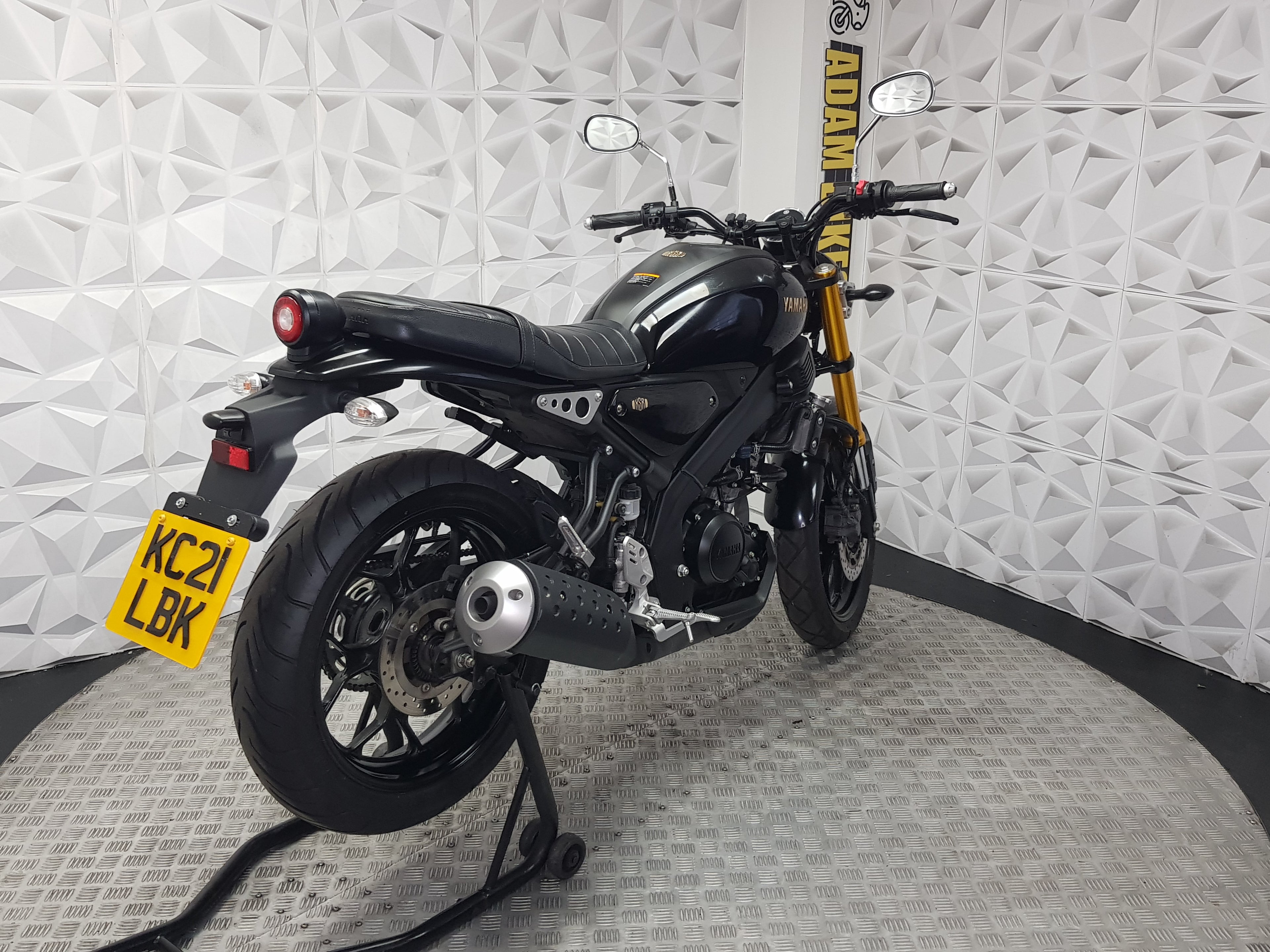 2021 YAMAHA XSR125 ABS