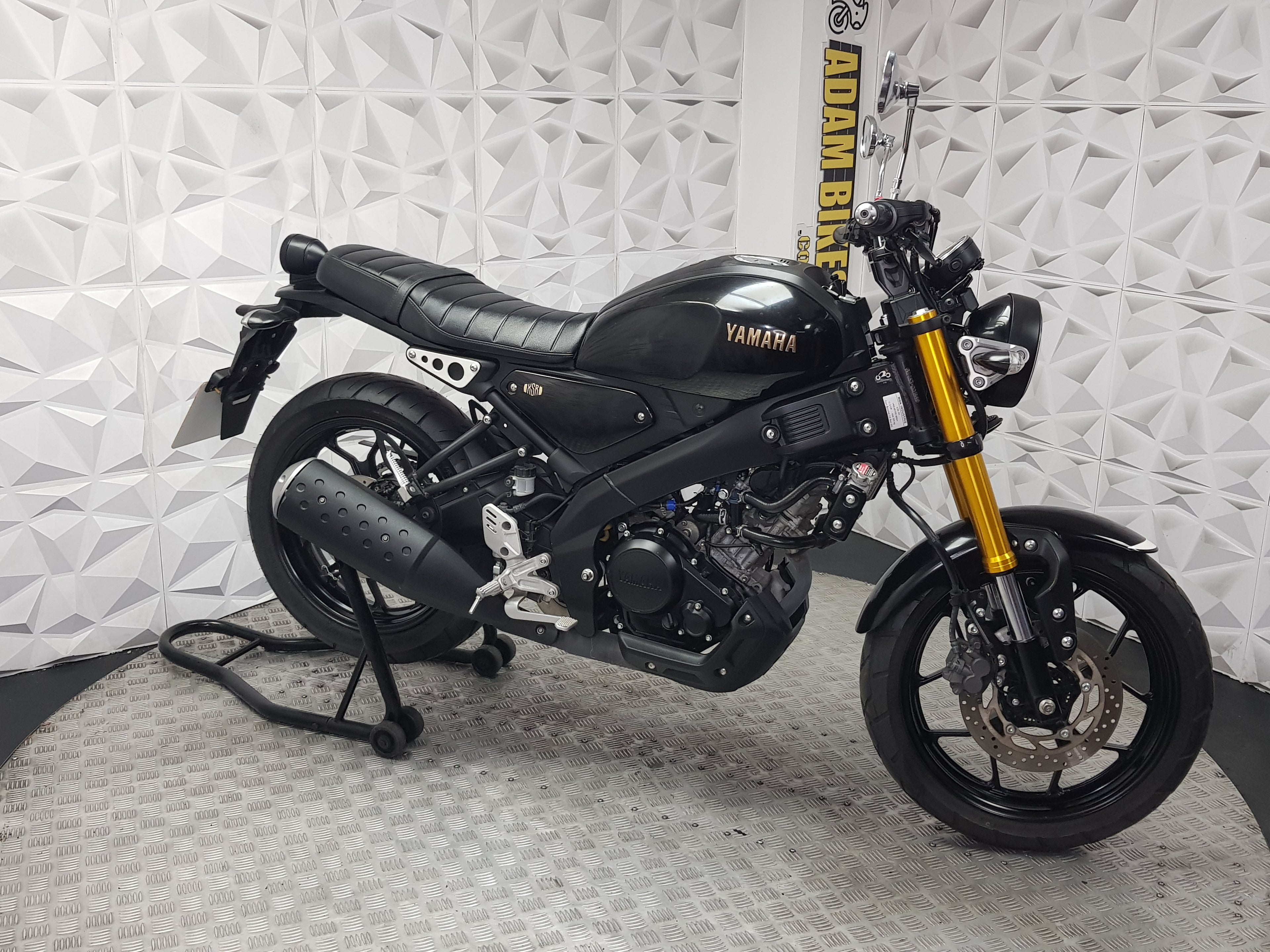 2021 YAMAHA XSR125 ABS