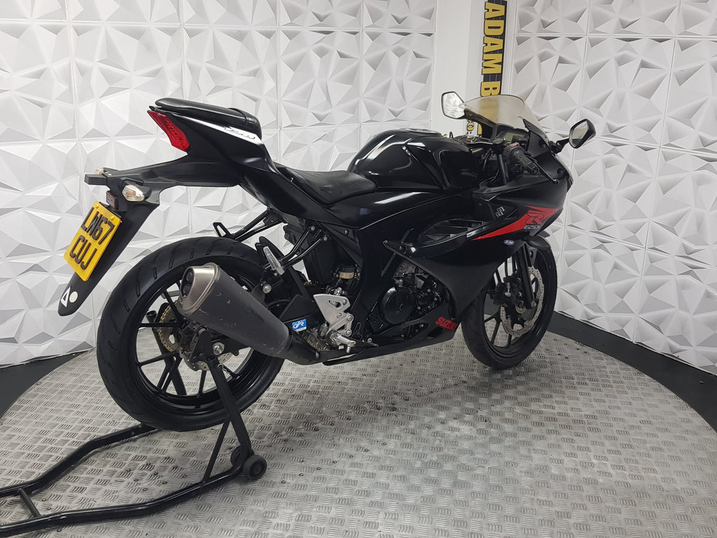 2018 SUZUKI GSXR125